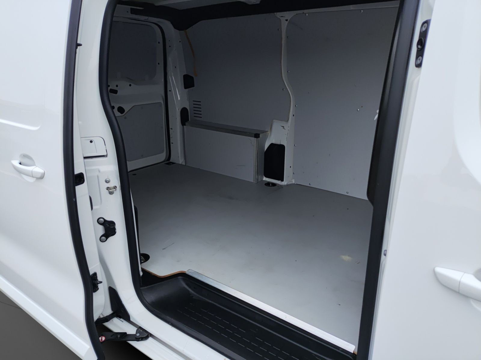 Peugeot - Expert_10
