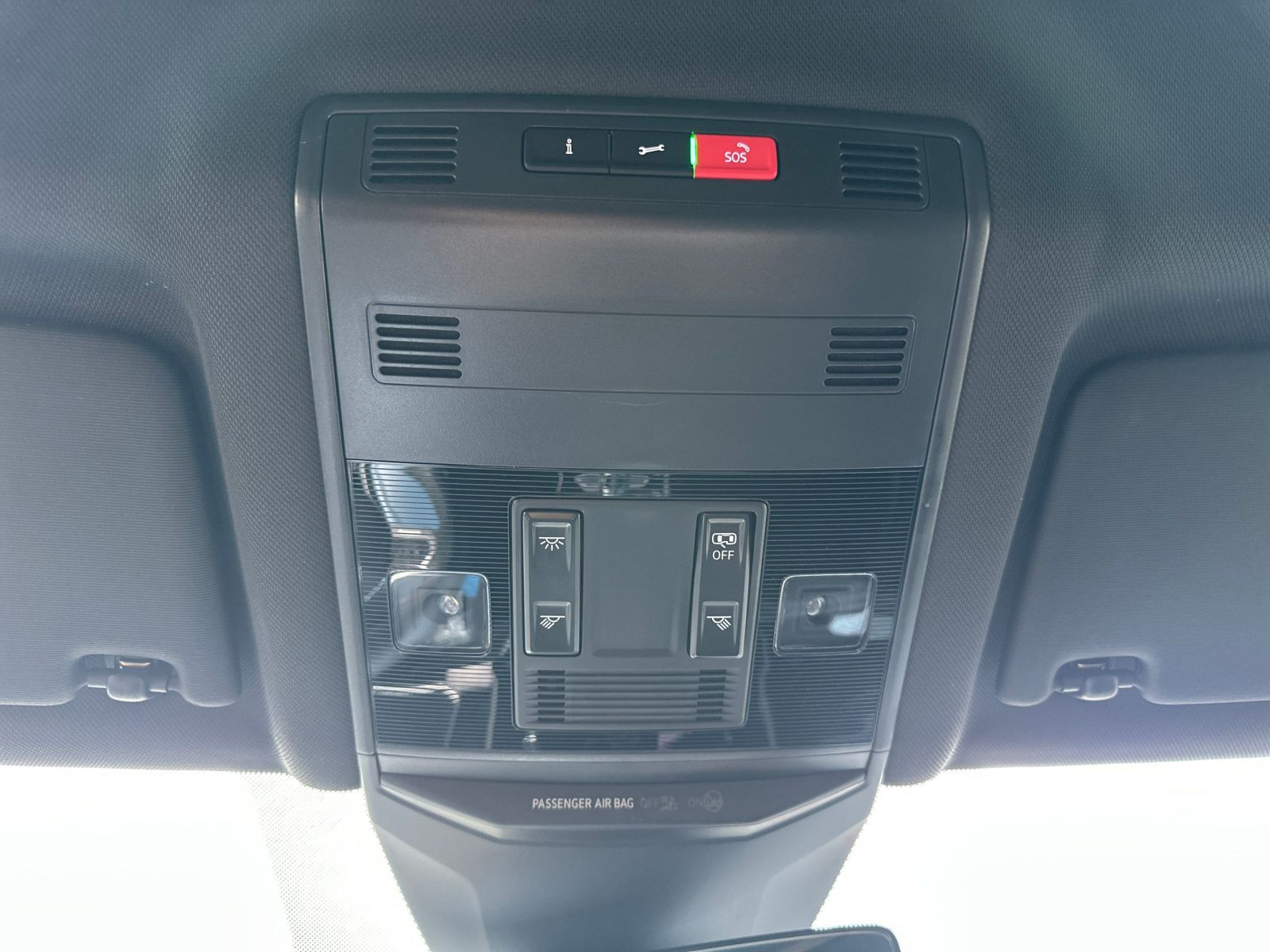 Volkswagen - T-Roc_19