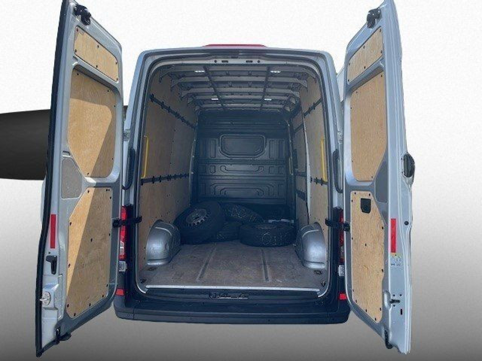 Volkswagen - Crafter_12