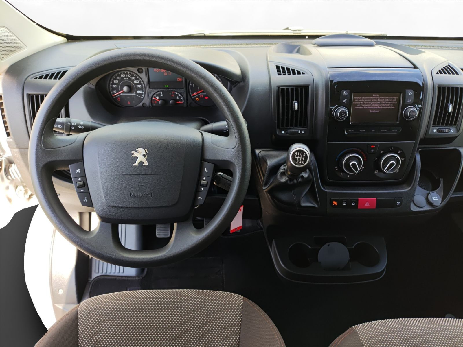 Peugeot - Boxer_9