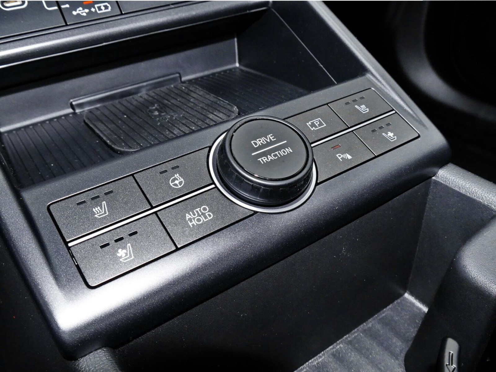 Hyundai - Kona_14
