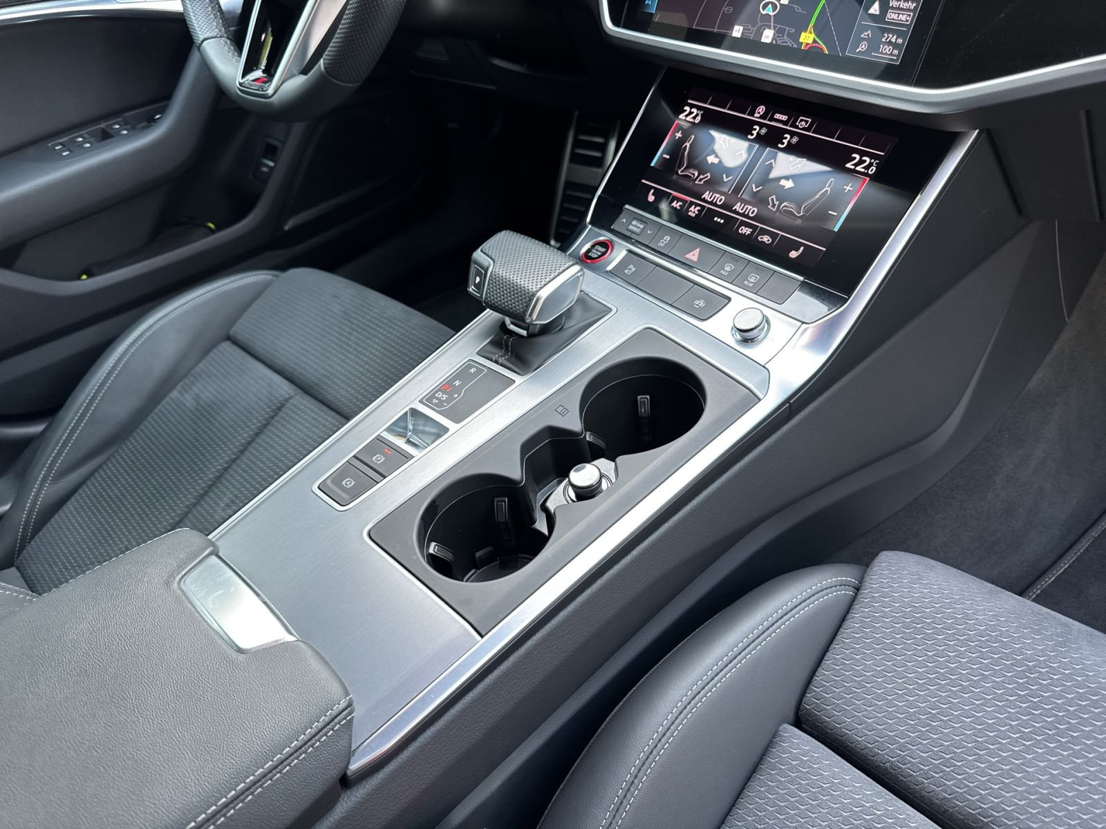 Audi - S6 Avant_23