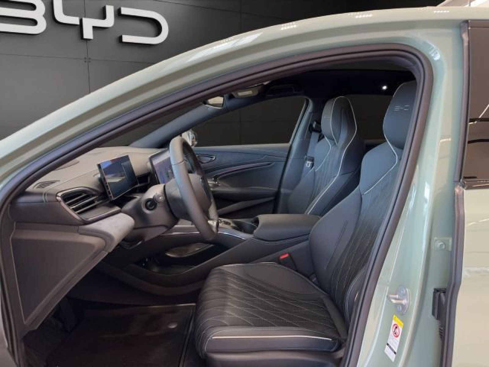 BYD - SEAL_9