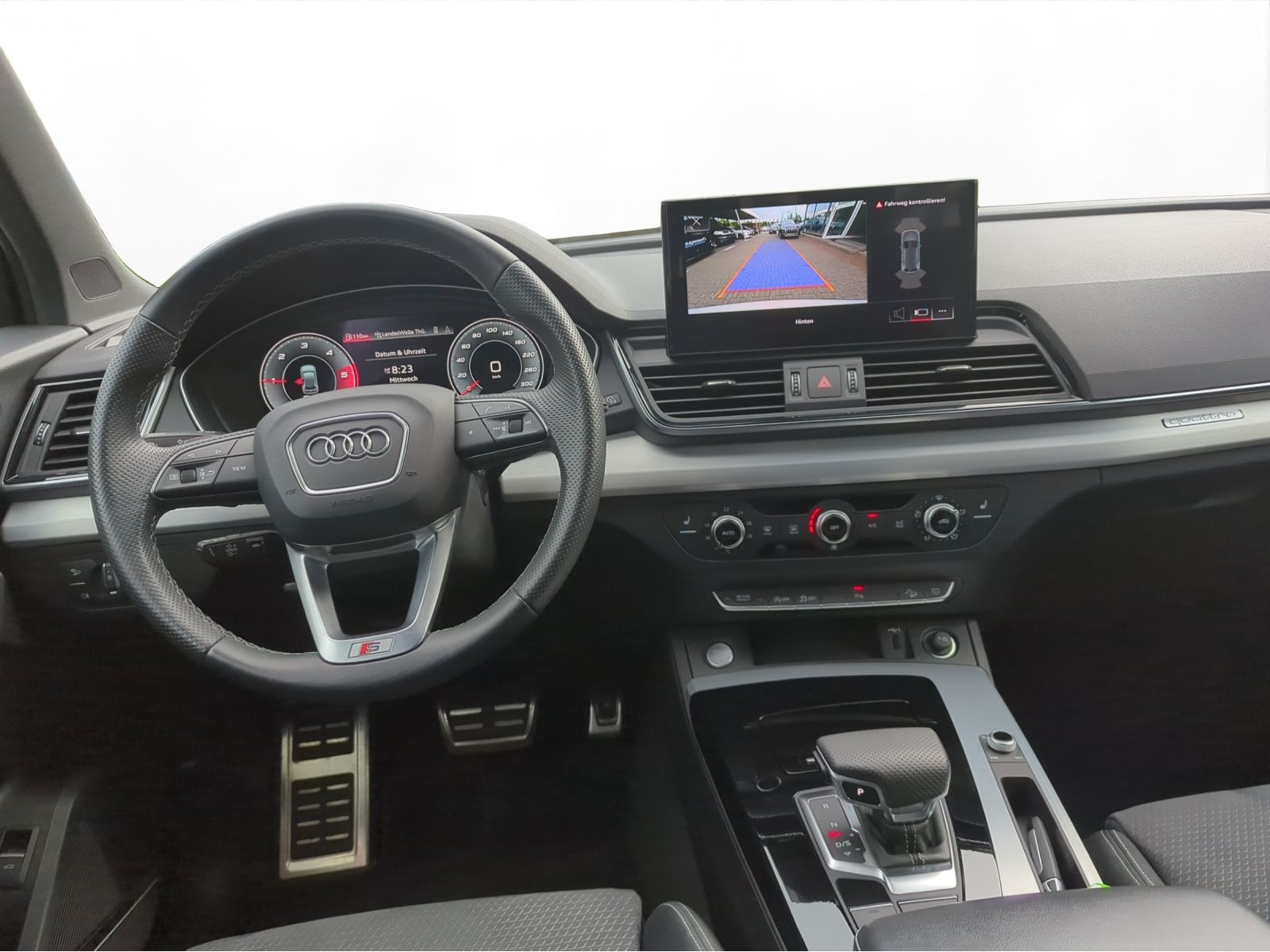 Audi - Q5_4
