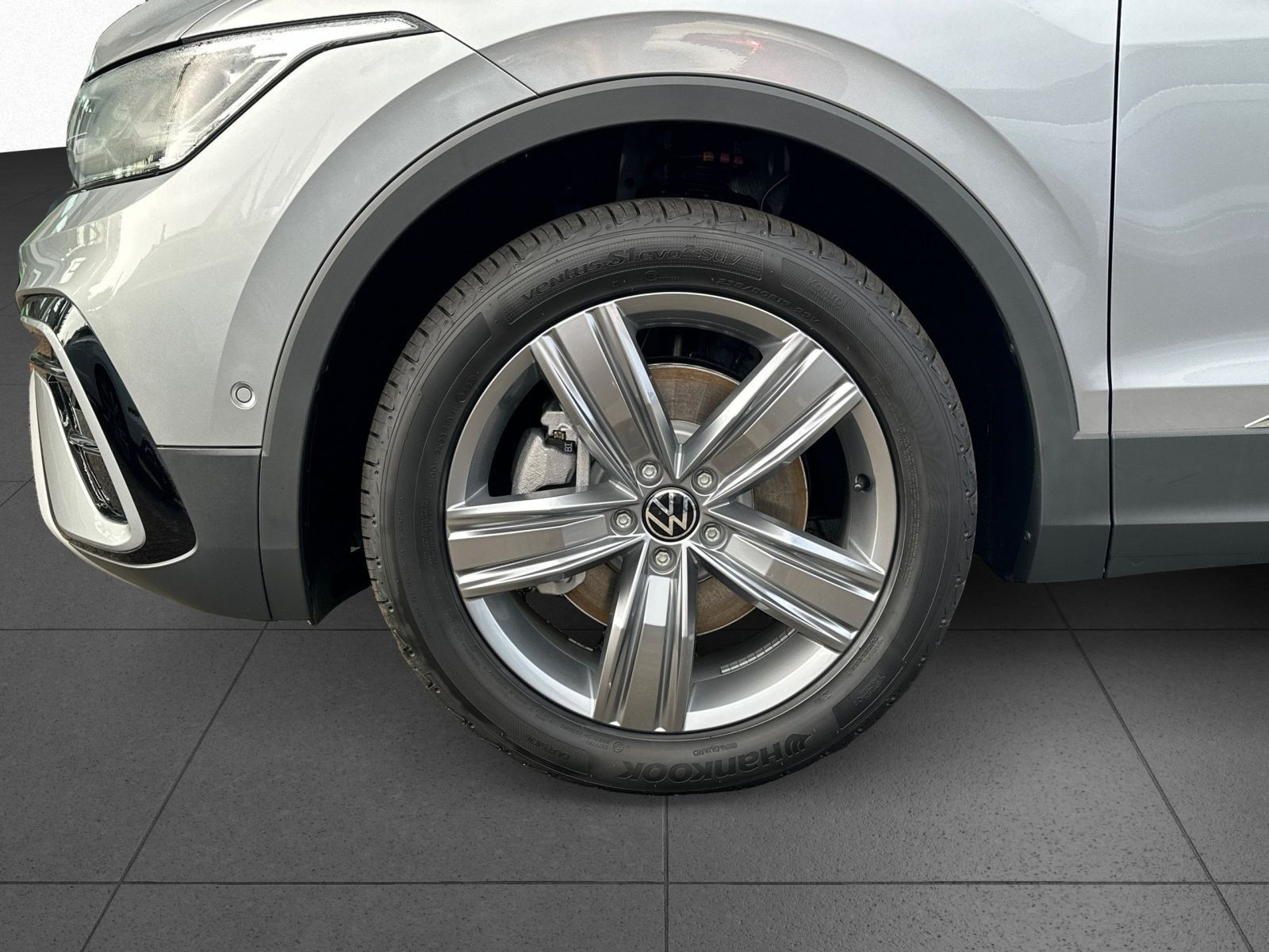 Volkswagen - Tiguan Allspace_8