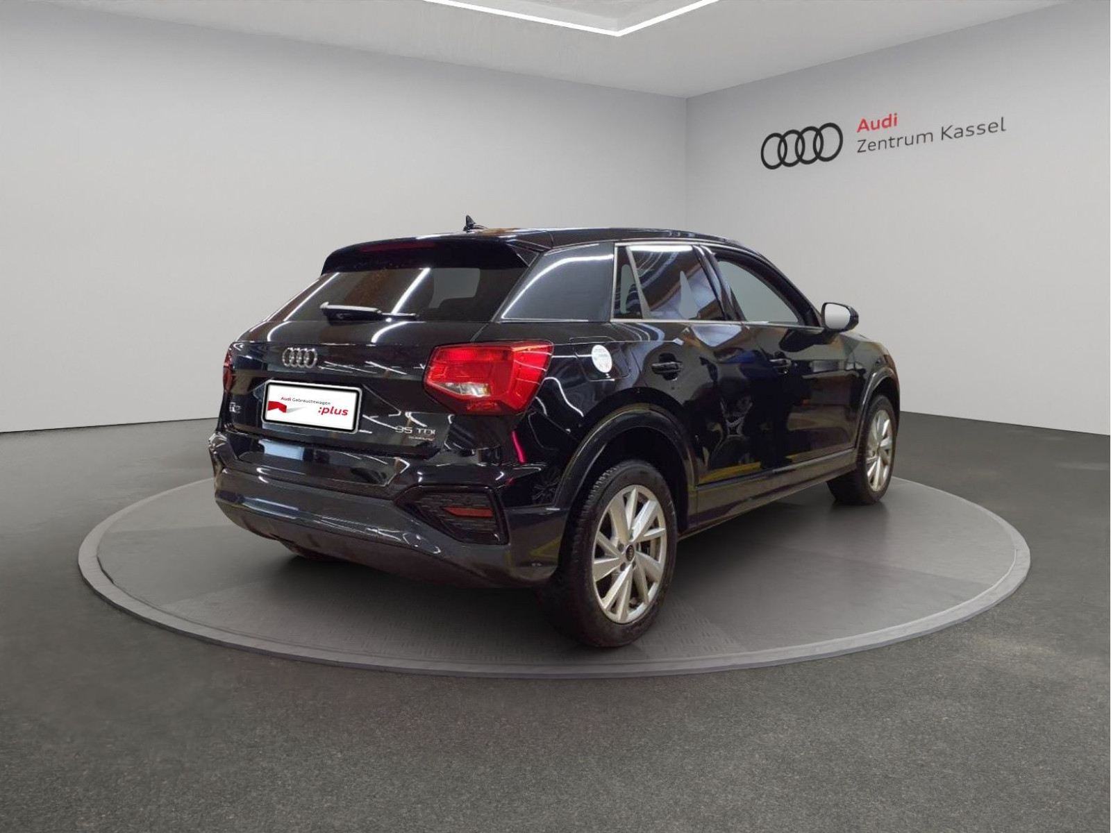 Audi - Q2_2