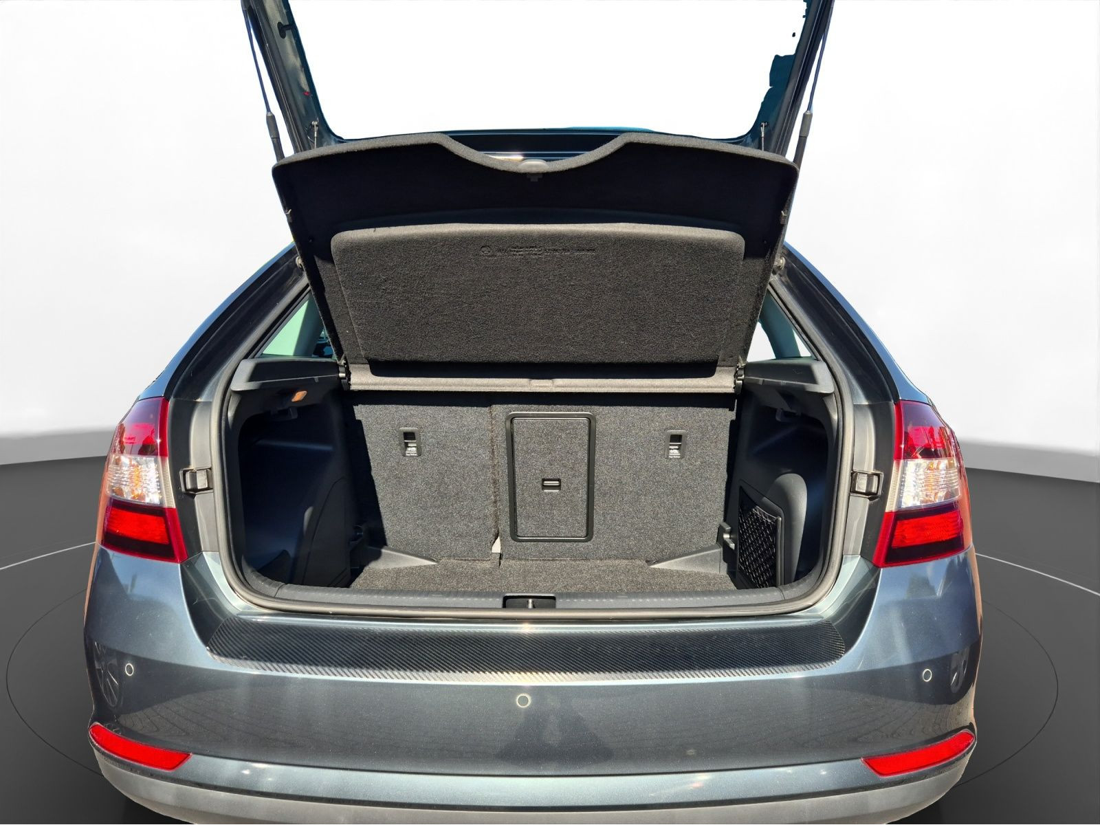 Škoda - Rapid Spaceback_10