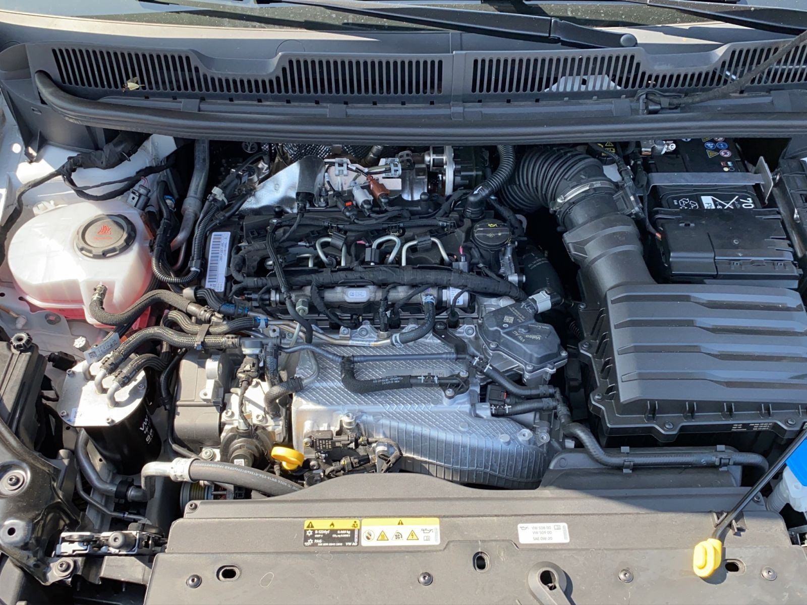 Volkswagen - Caddy_23