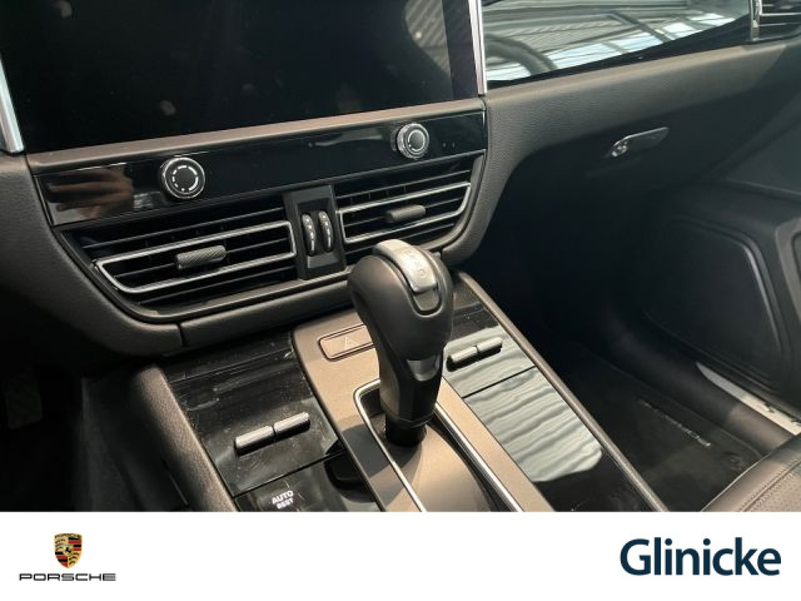 Porsche - Macan_20