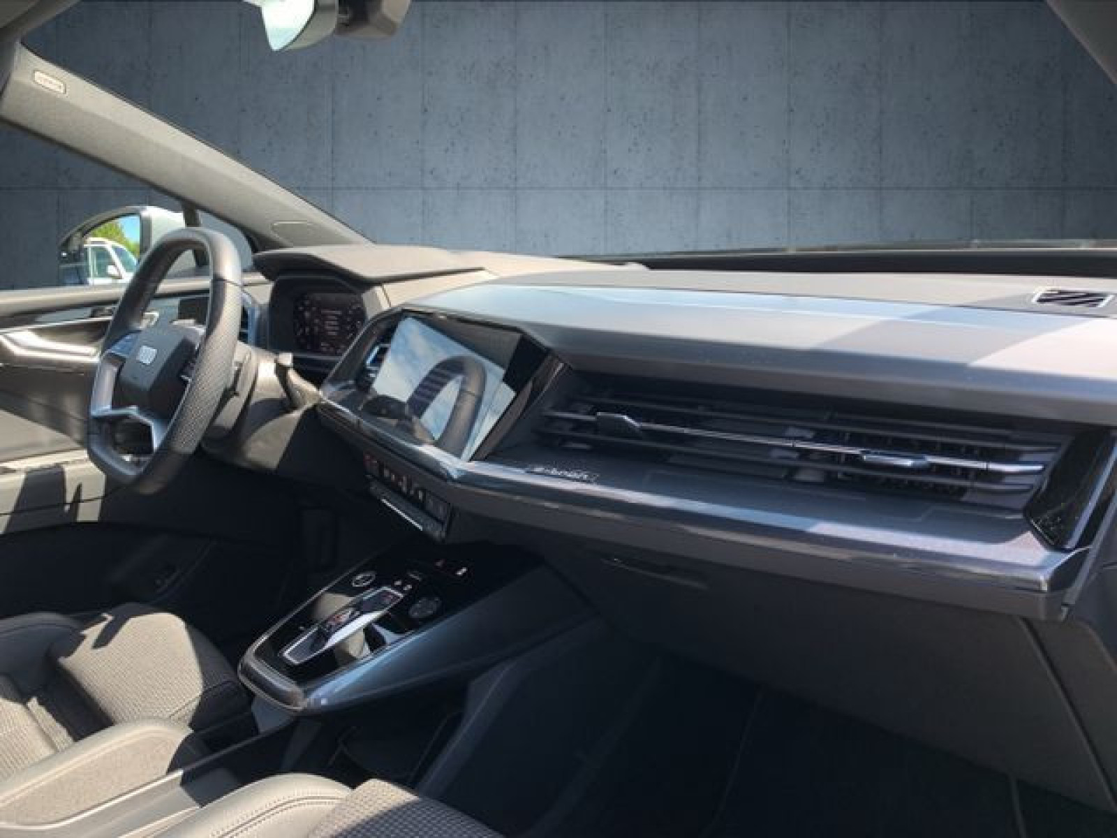 Audi - Q4 e-tron_19