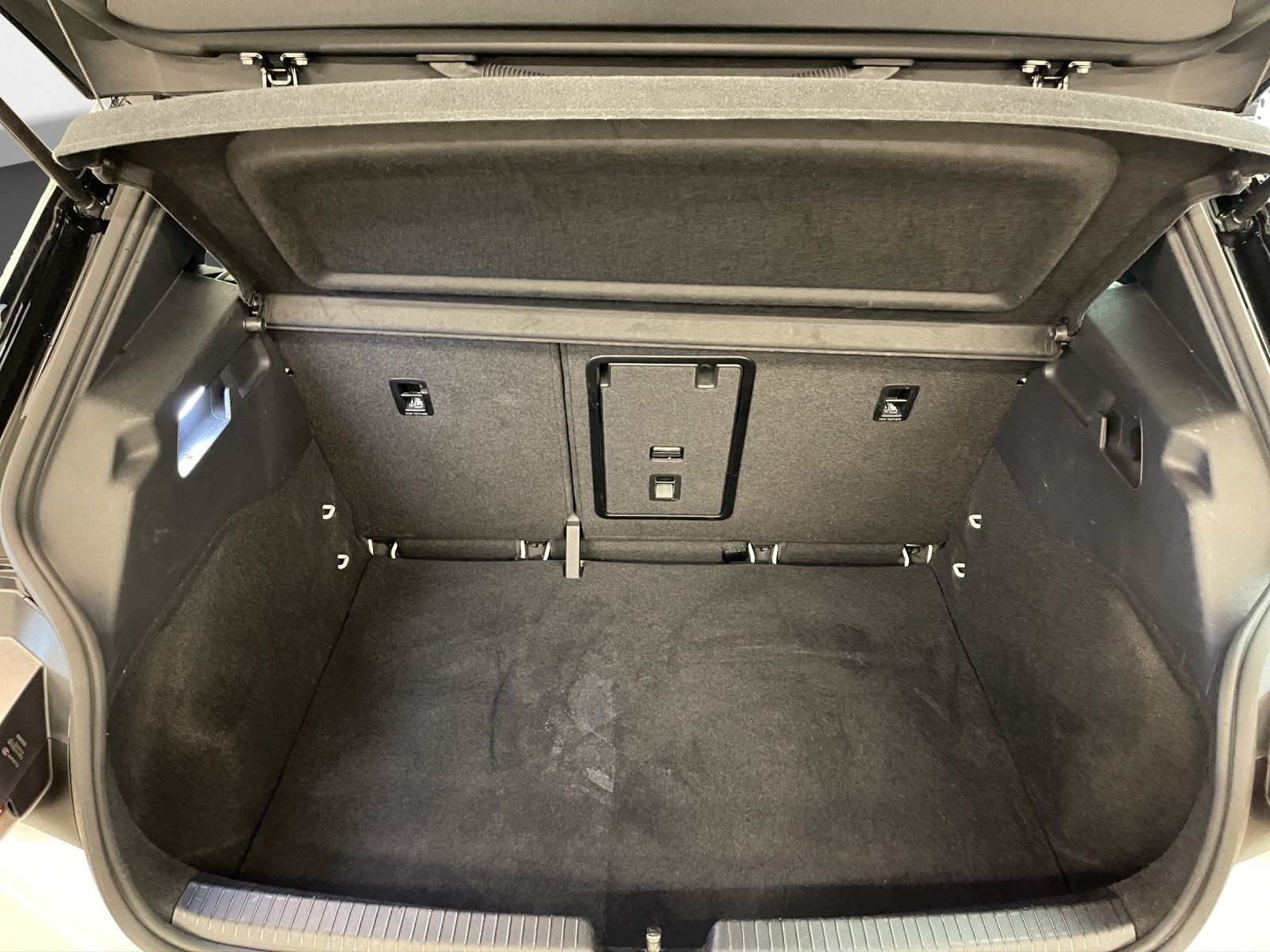 Volkswagen - ID.3_24