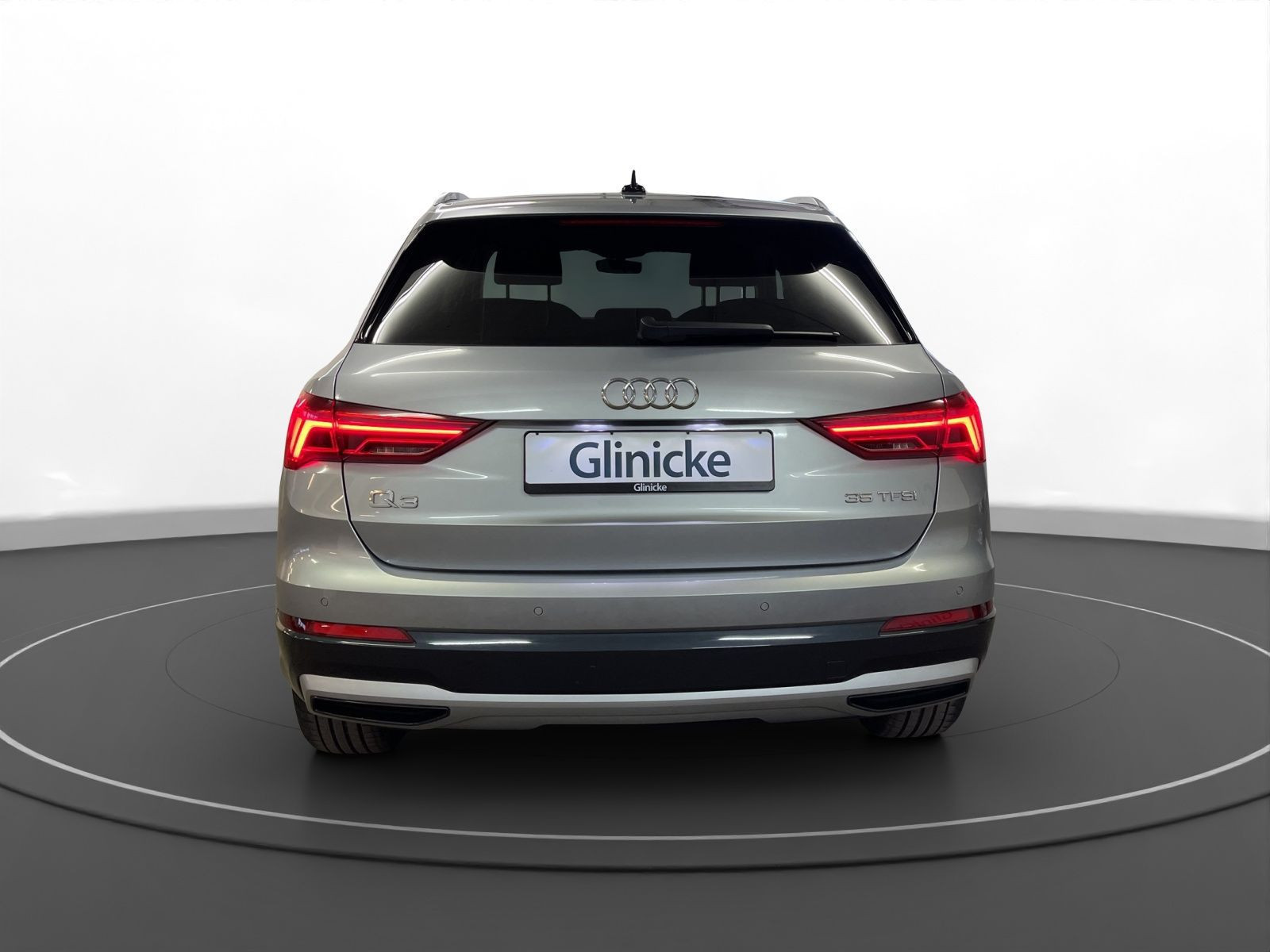 Audi - Q3_5 Audi - Q3_5