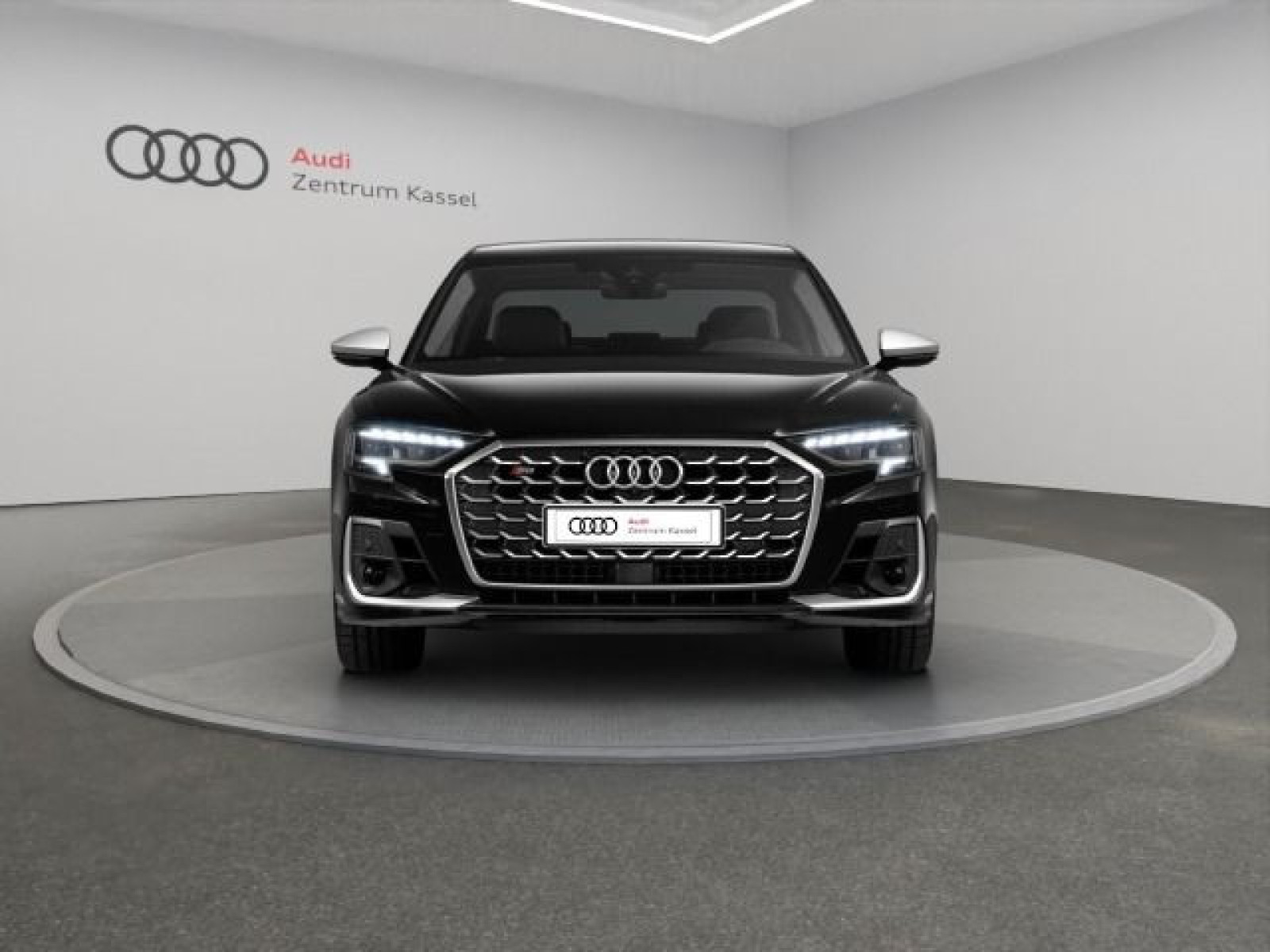 Audi - S8_6