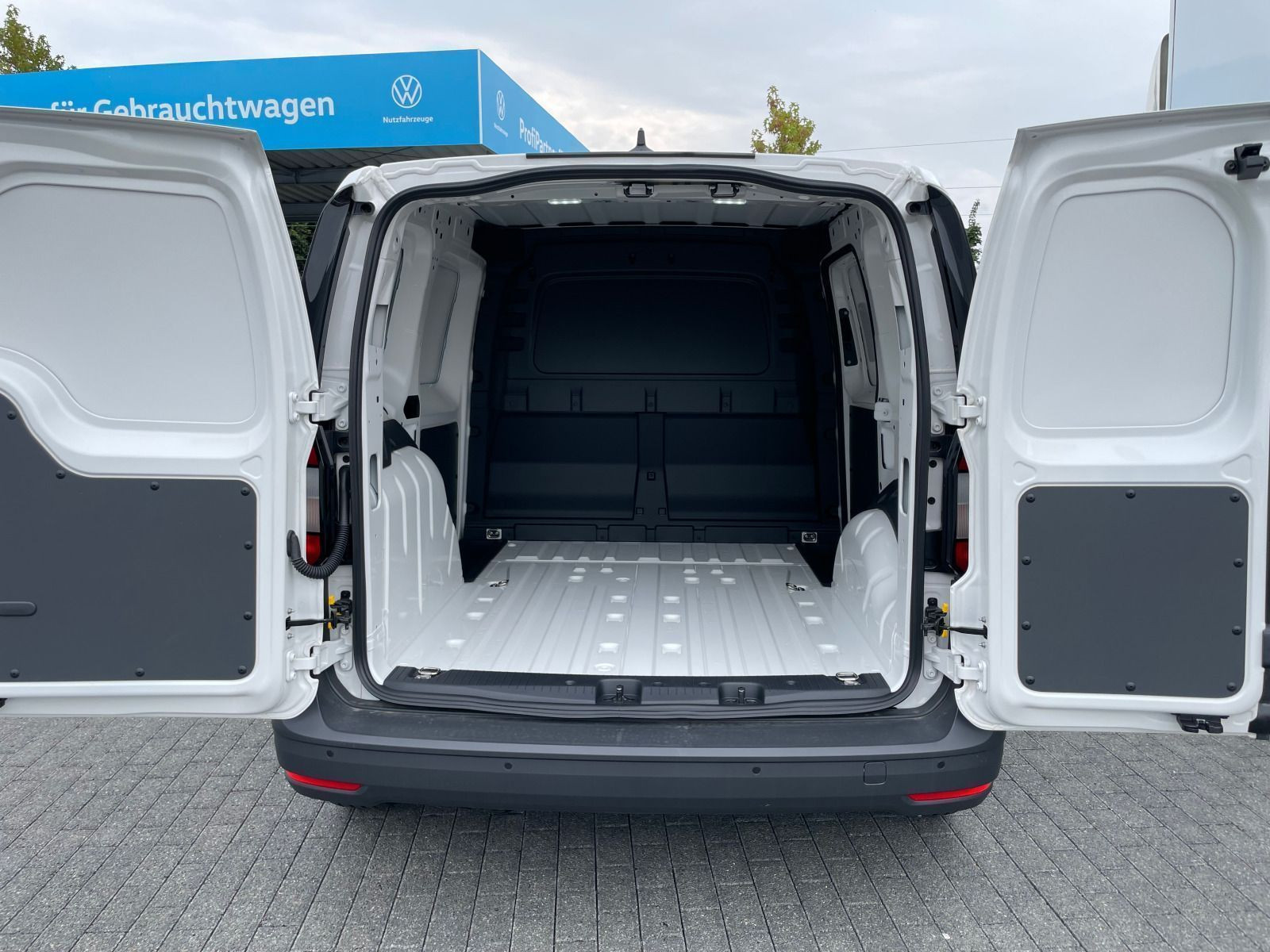 Volkswagen - Caddy Cargo_4