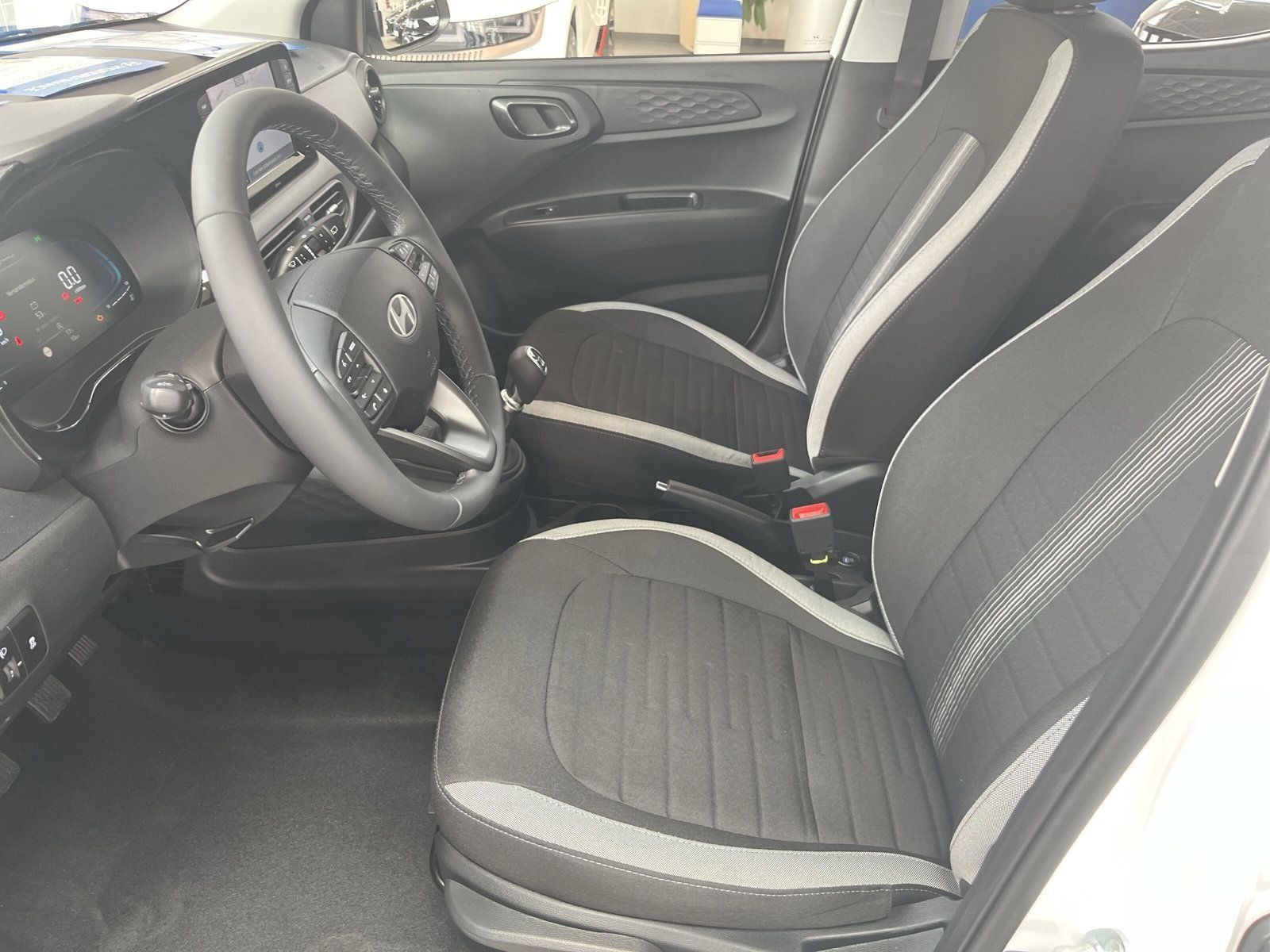 Hyundai - i10_5