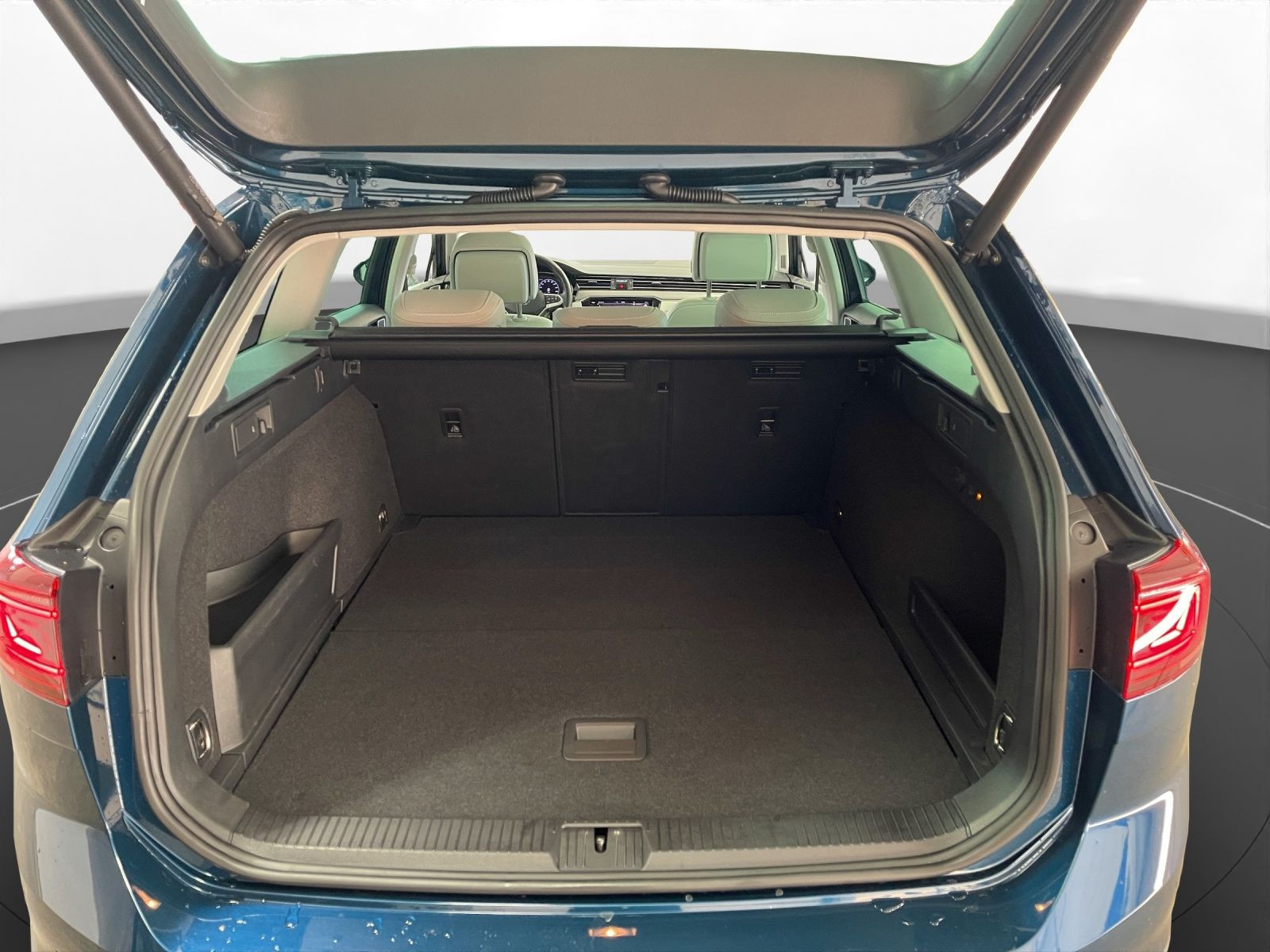 Volkswagen - Passat Alltrack_24