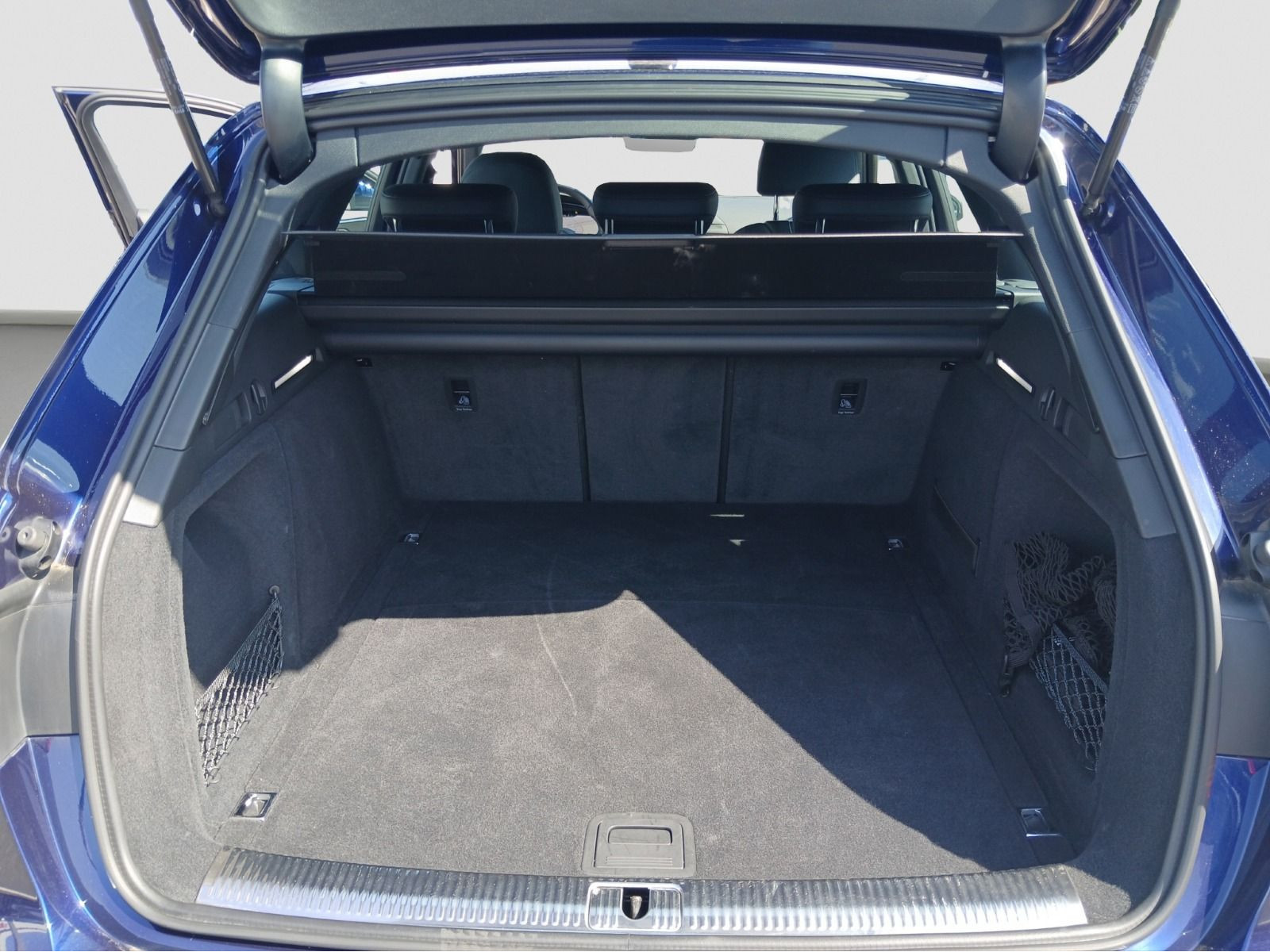 Audi - A4 Avant_14