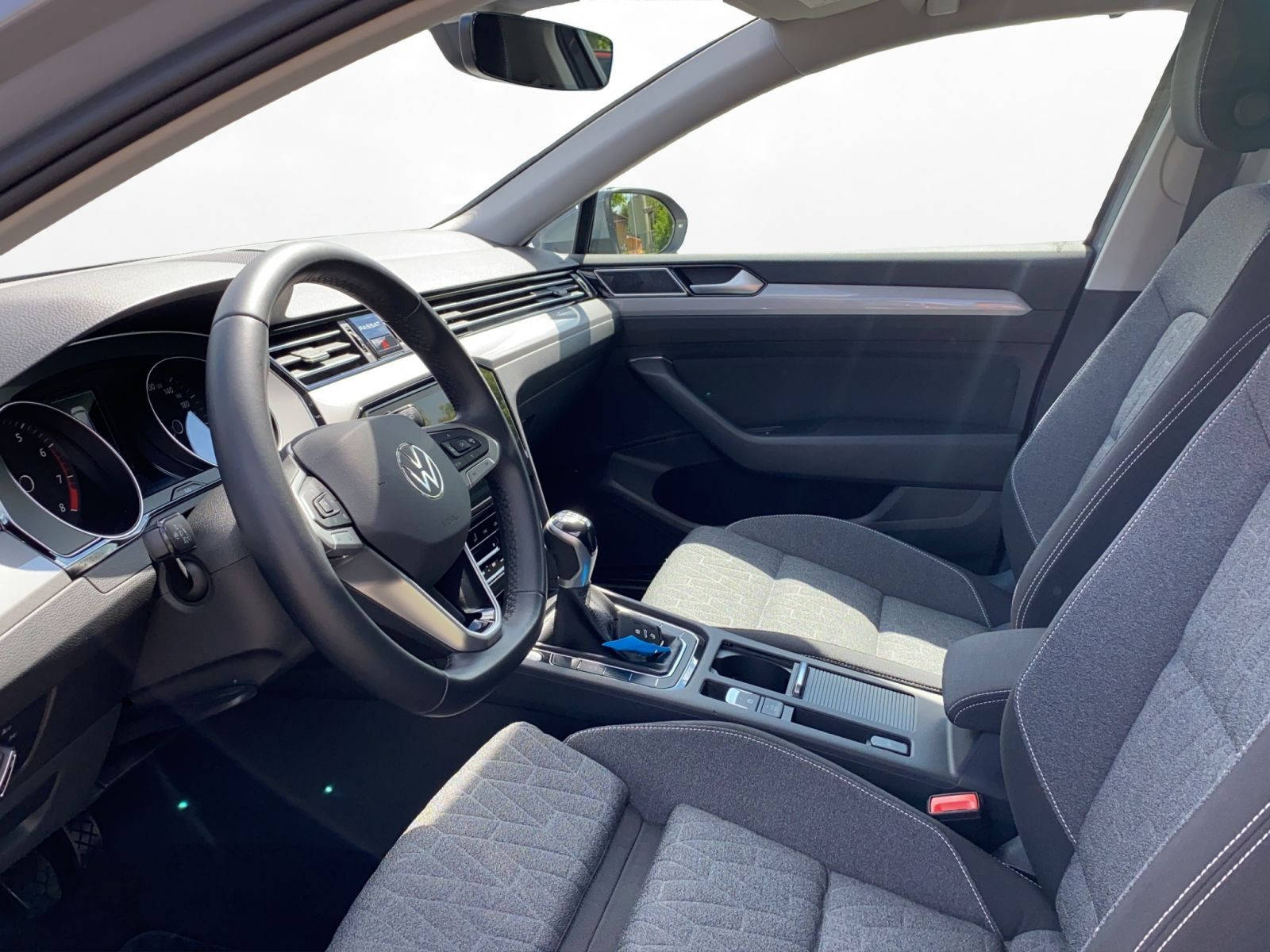 Volkswagen - Passat Variant_11
