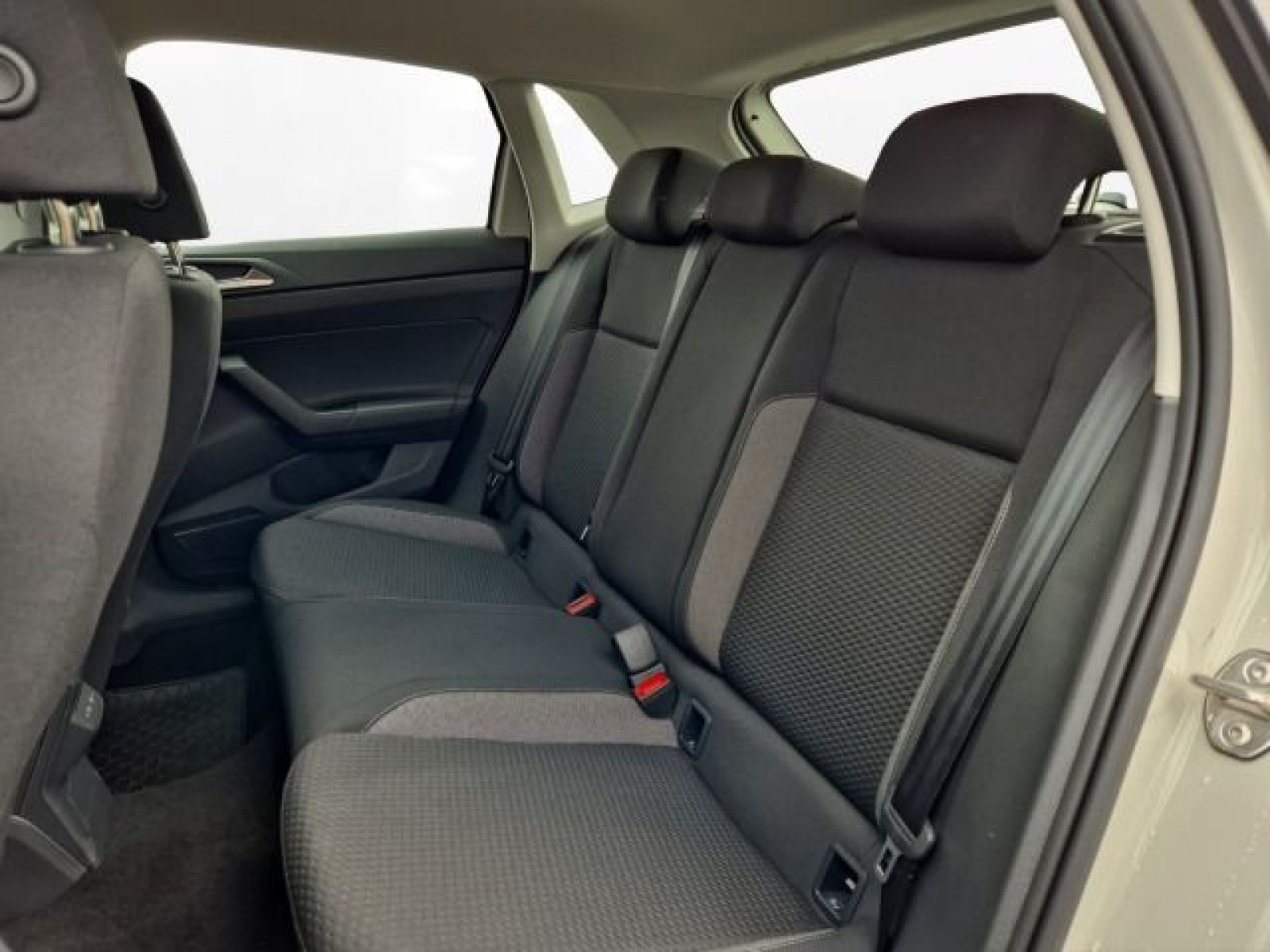 Volkswagen - Polo_5