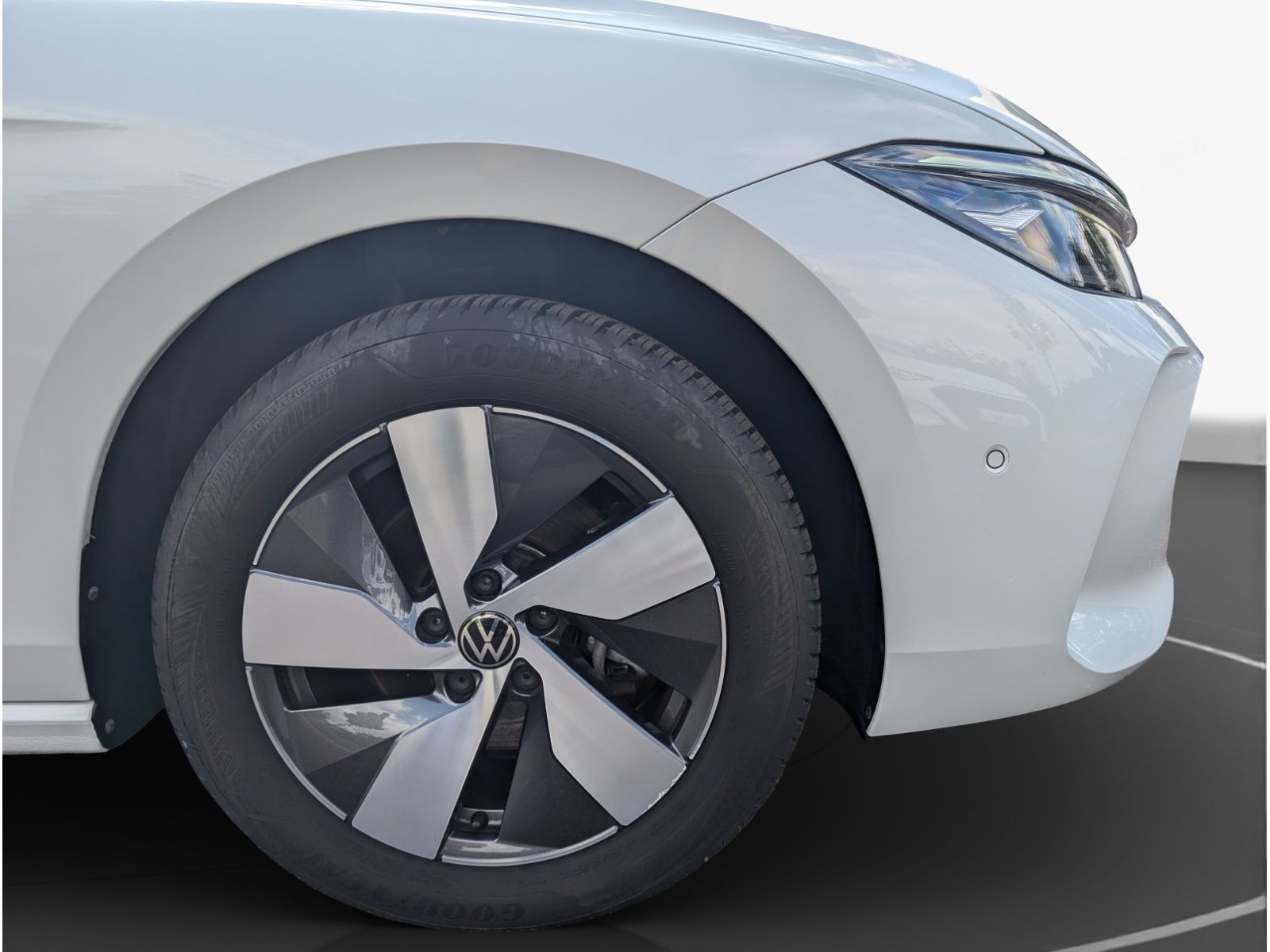Volkswagen - Passat Variant_15