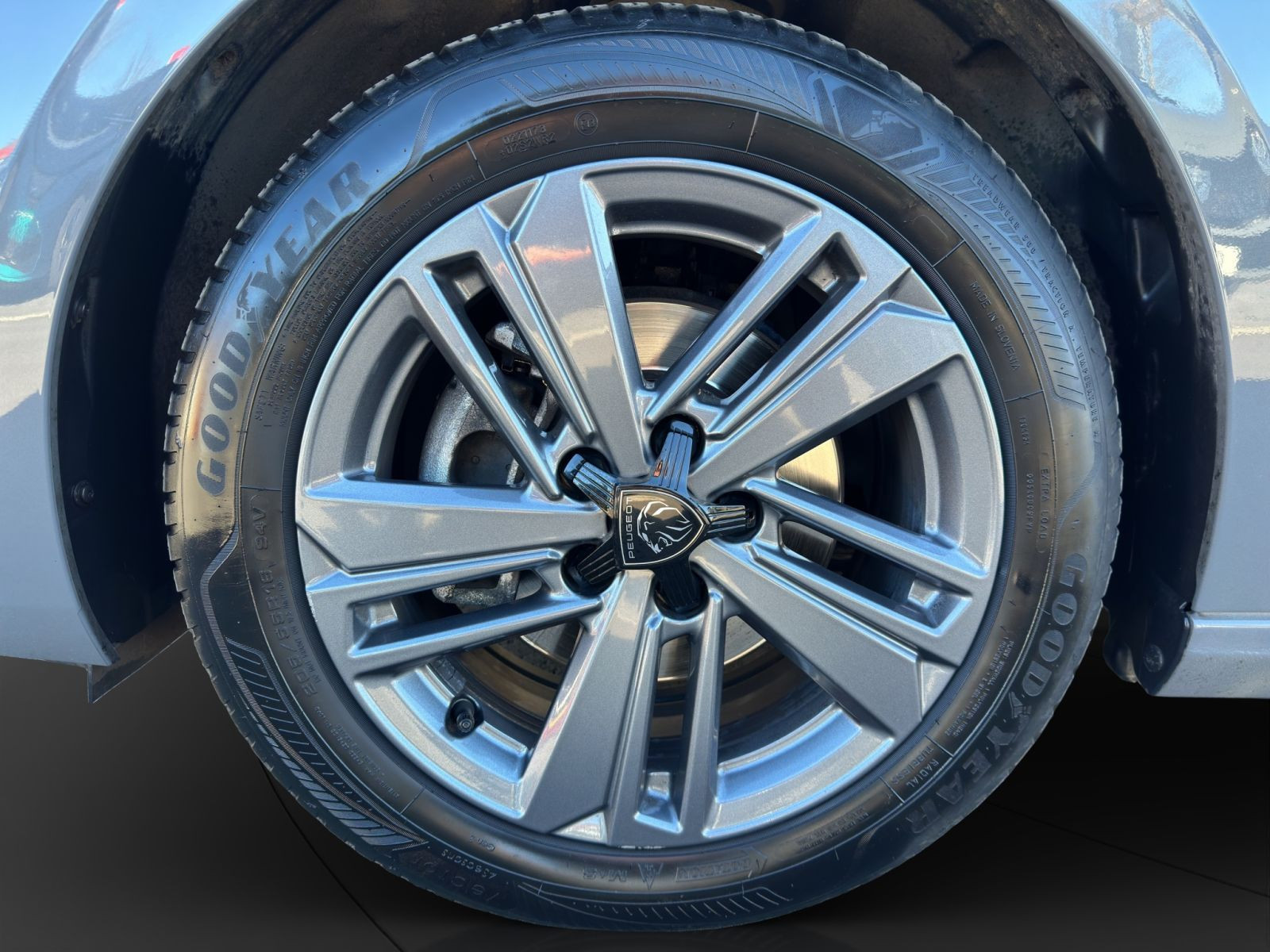 Peugeot - 308_11