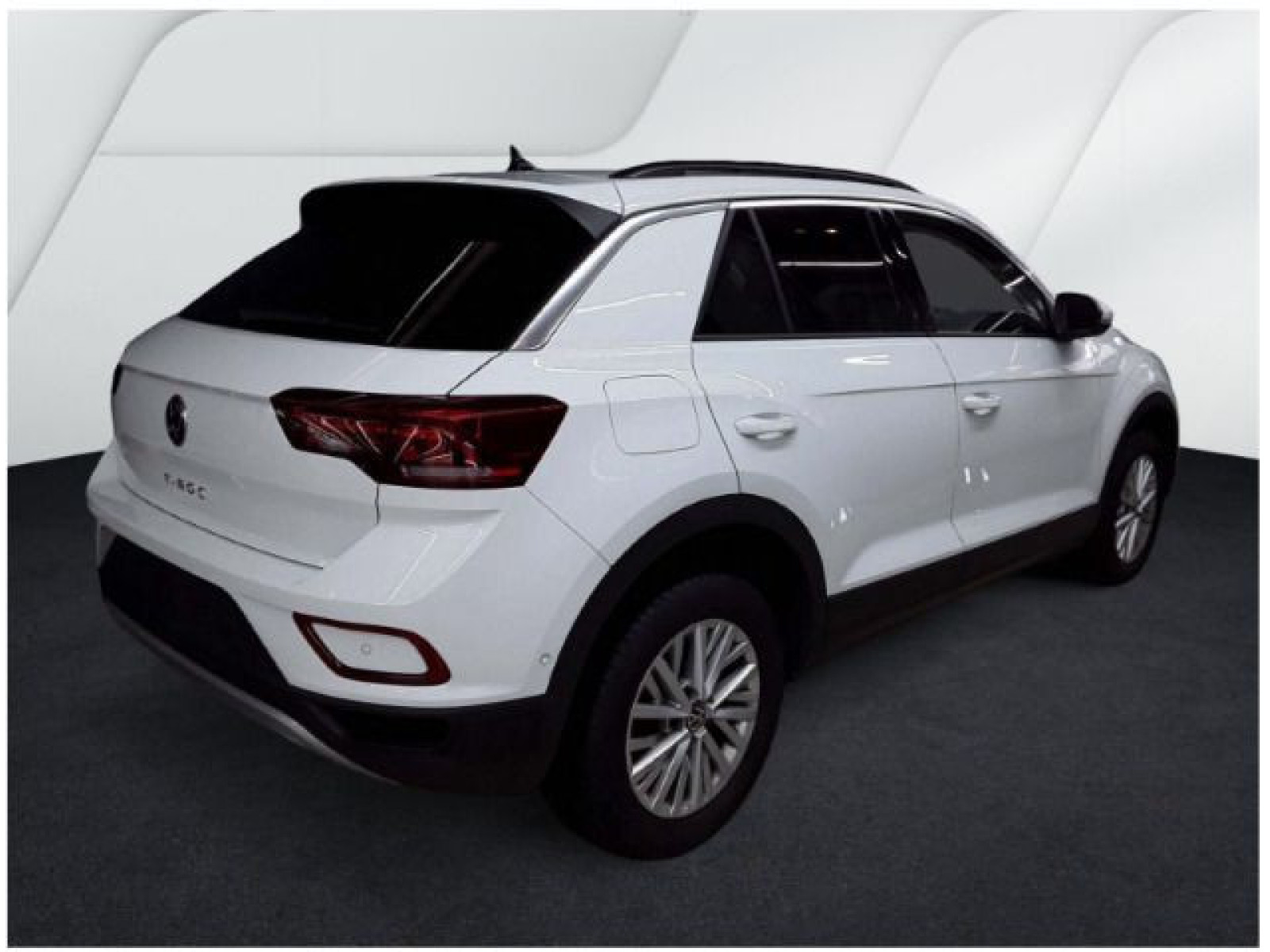 Volkswagen - T-Roc_4