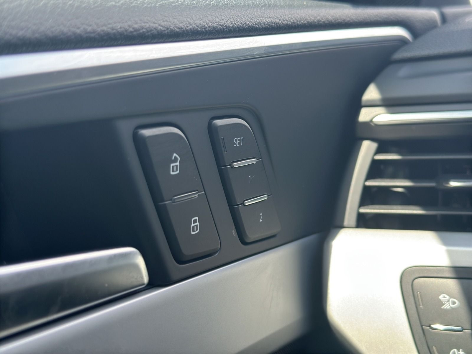 Audi - A4 Avant_11