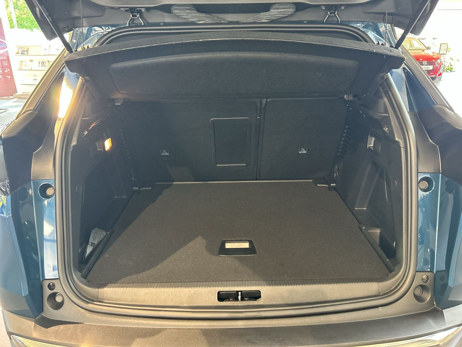 Peugeot - 3008_9