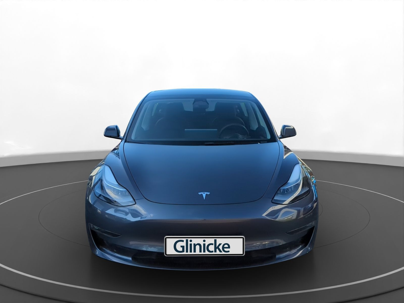 Tesla - Model 3_14