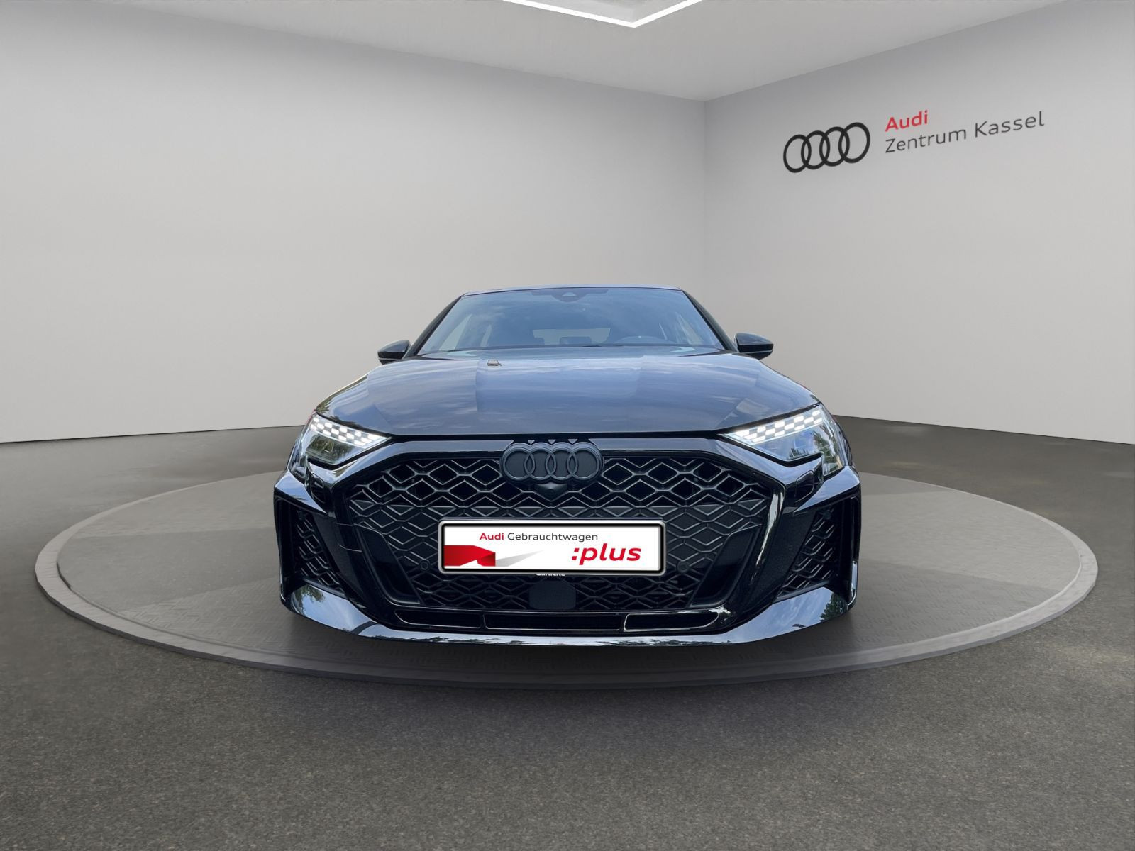 Audi - RS 3_10