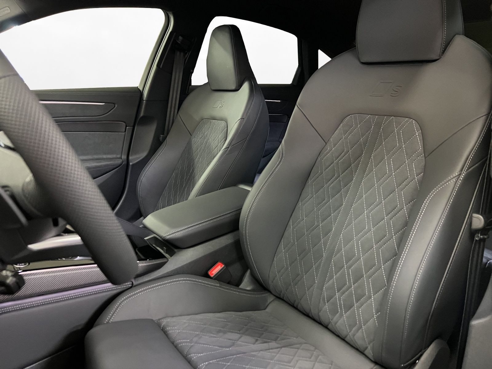 Audi - A6 Limousine_13
