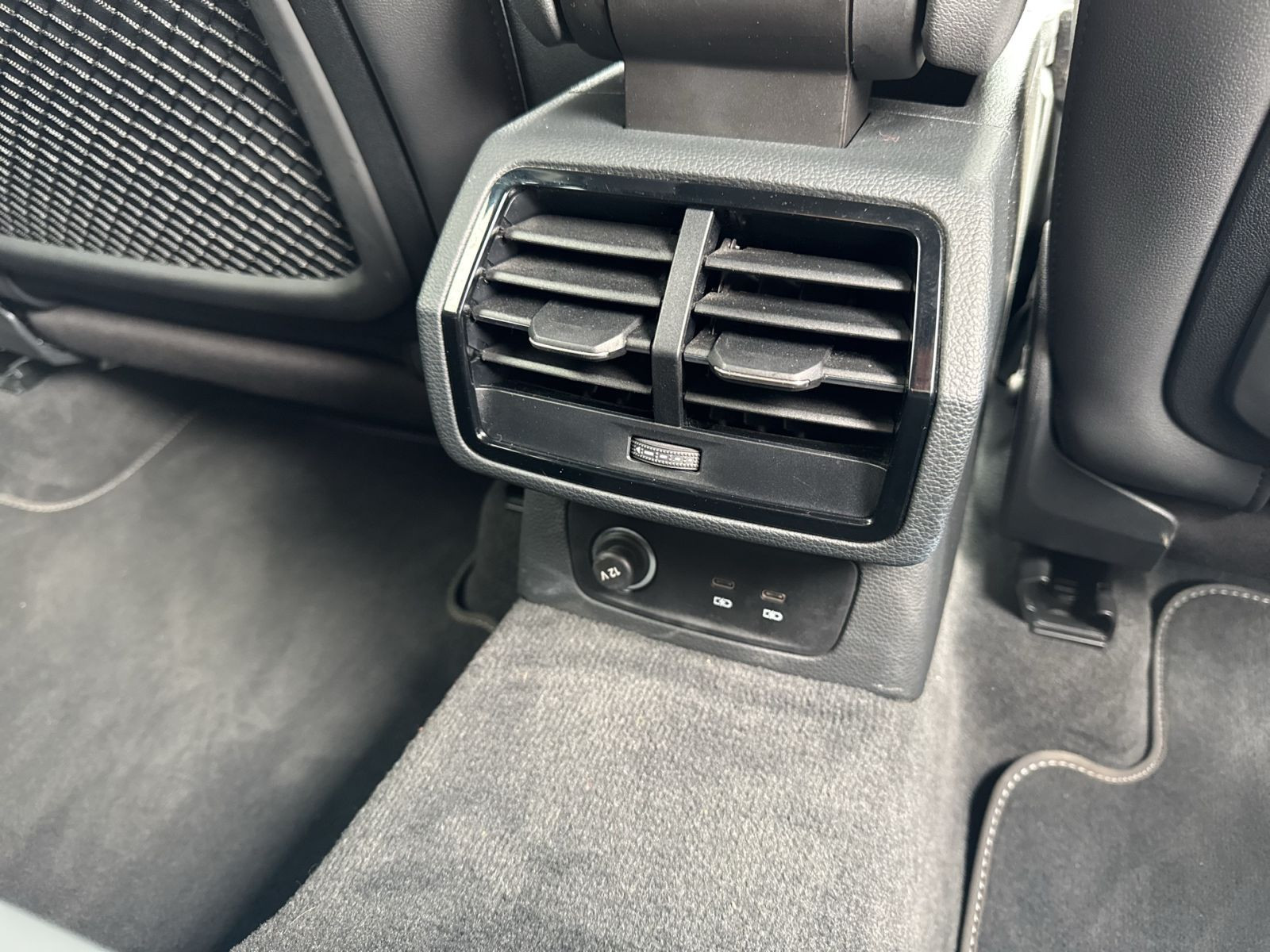 Audi - Q3 Sportback_21