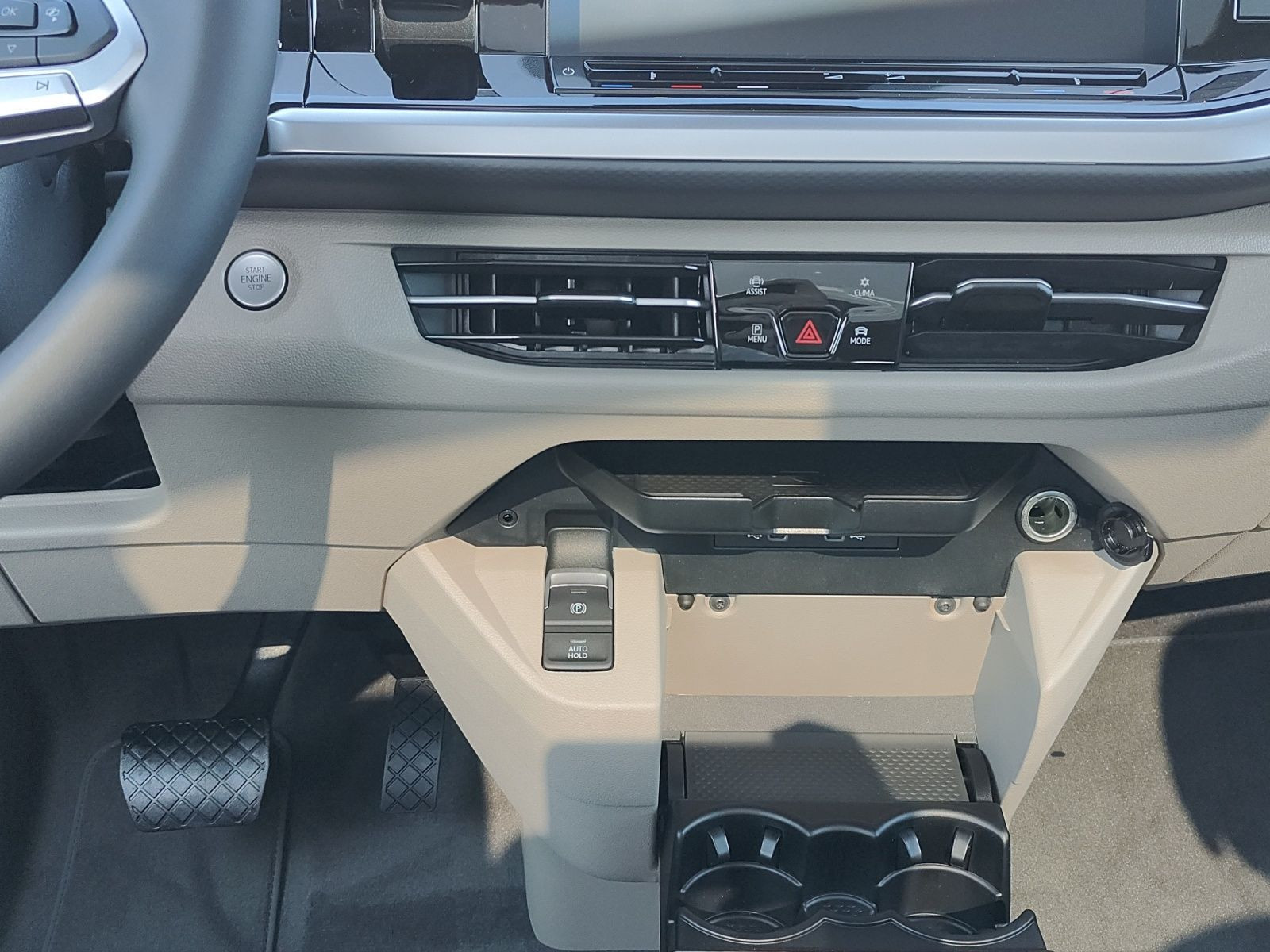 Volkswagen - Multivan_6