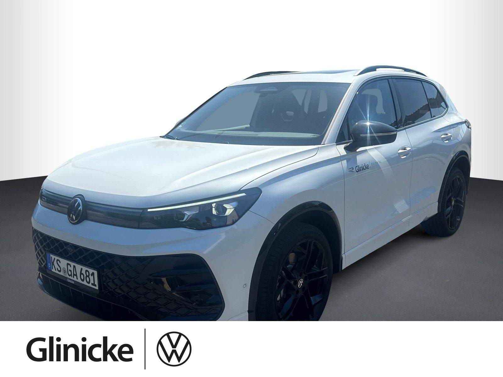 Tiguan 2.0 TDI R-Line 4Motion DSG, PANO, RFK, NAVI