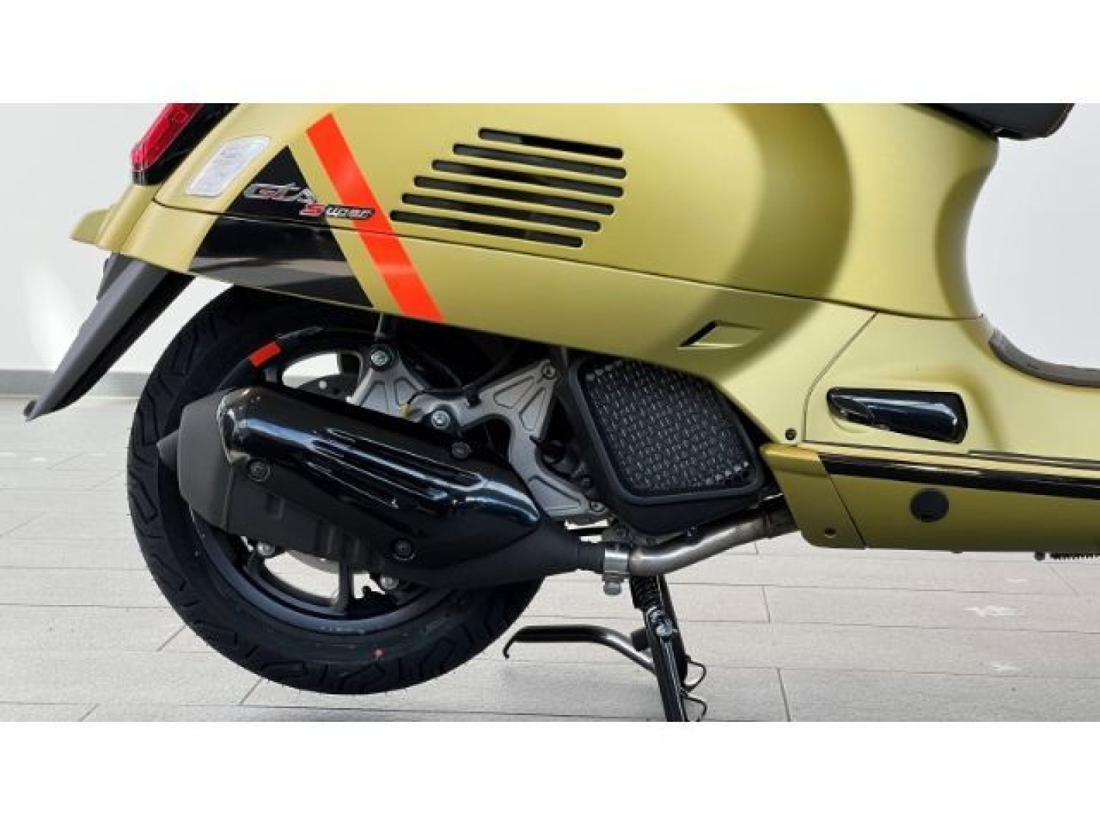Piaggio - _6