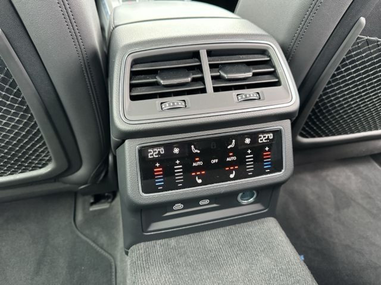 Audi - A6 Limousine_23