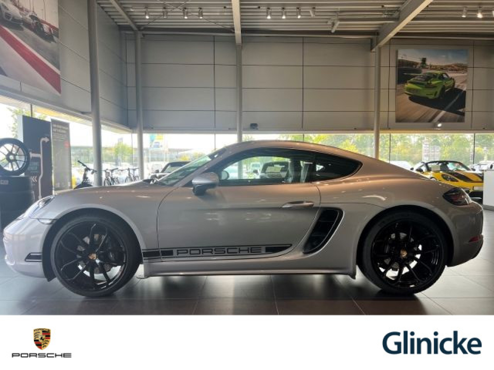 Porsche - Cayman_2
