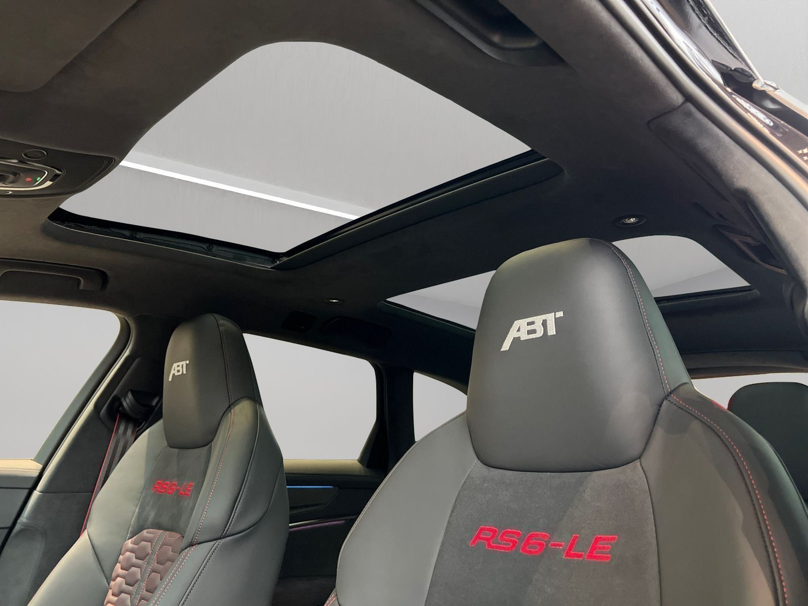 Audi - RS 6 Avant_13
