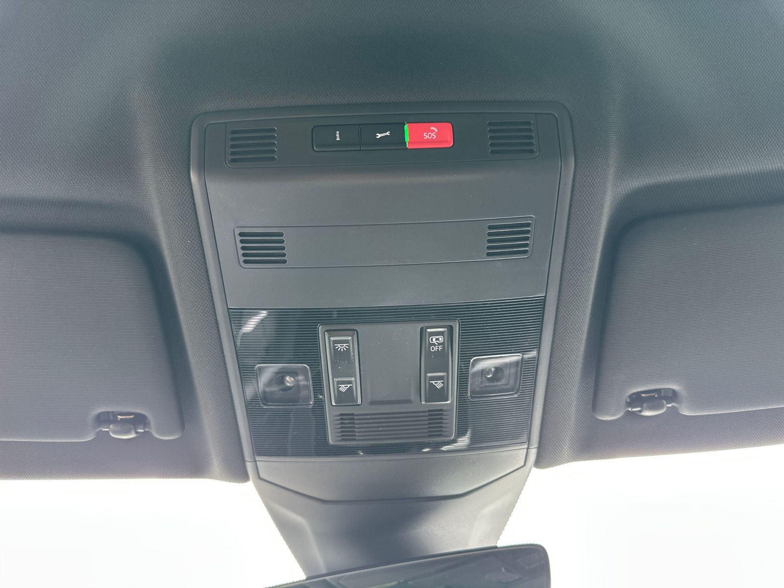 Volkswagen - T-Cross_19