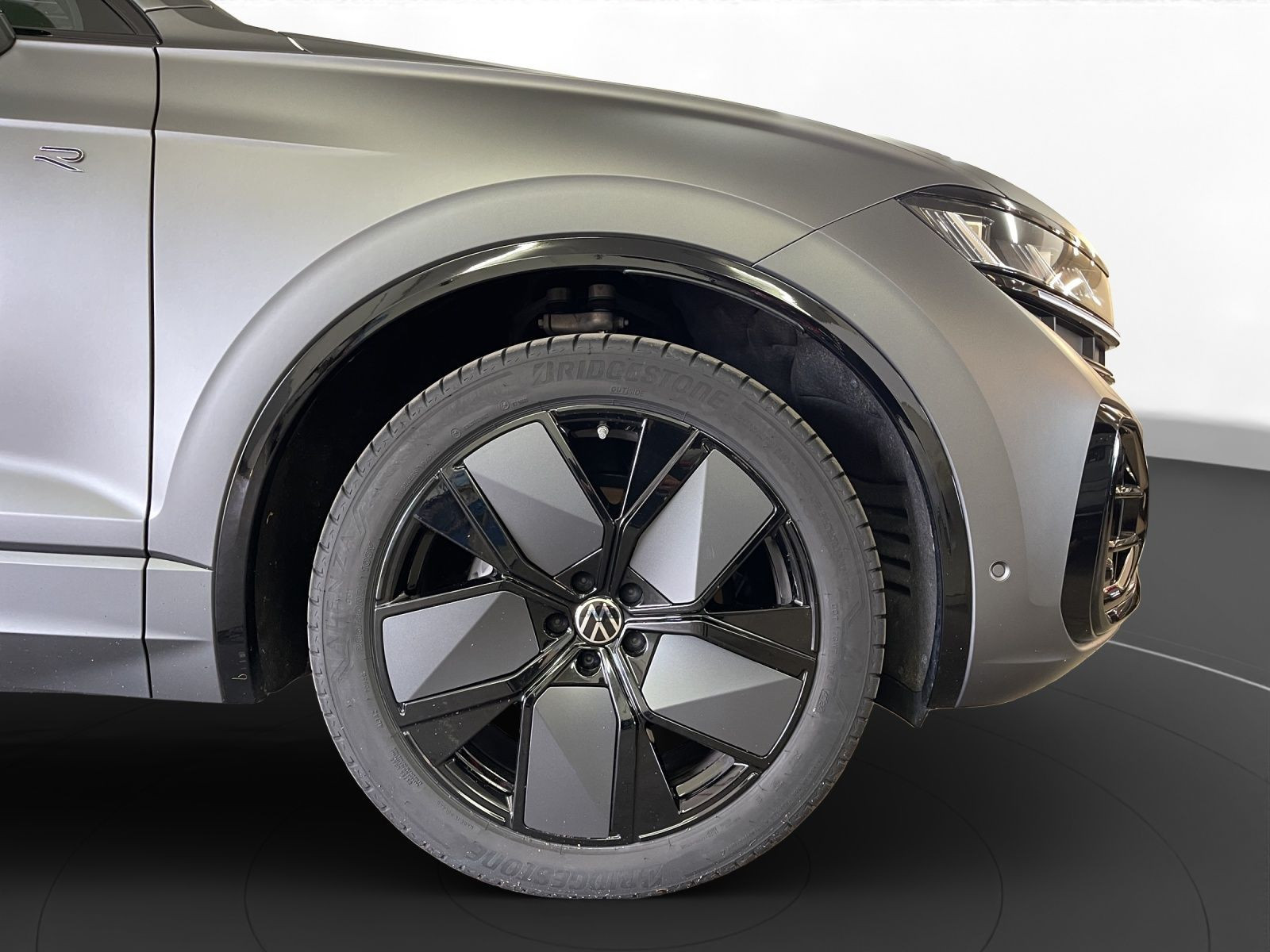 Volkswagen - Touareg_15