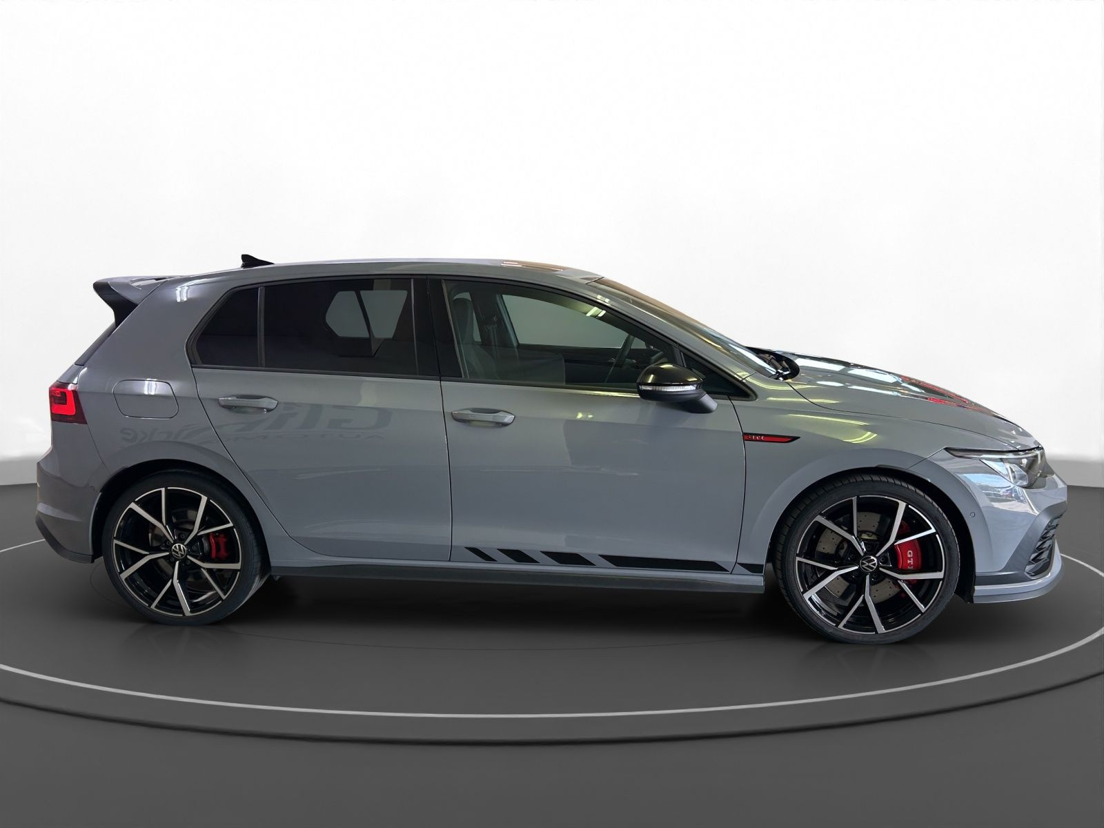 Volkswagen - Golf GTI_5