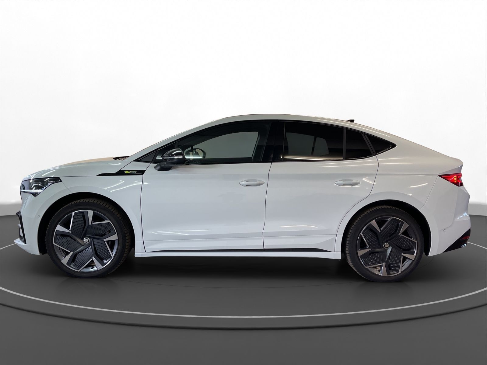 Škoda - Enyaq_8