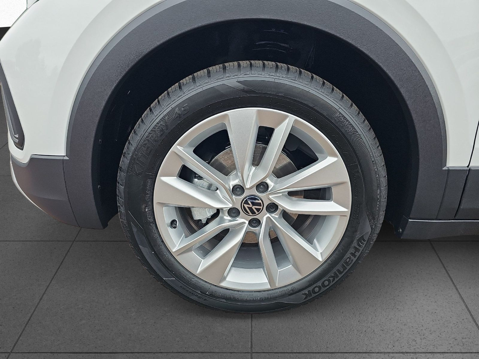 Volkswagen - T-Cross_9