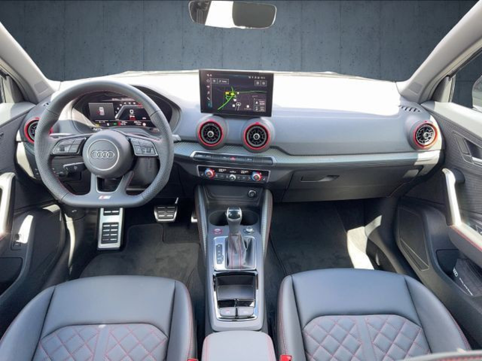 Audi - SQ2_14