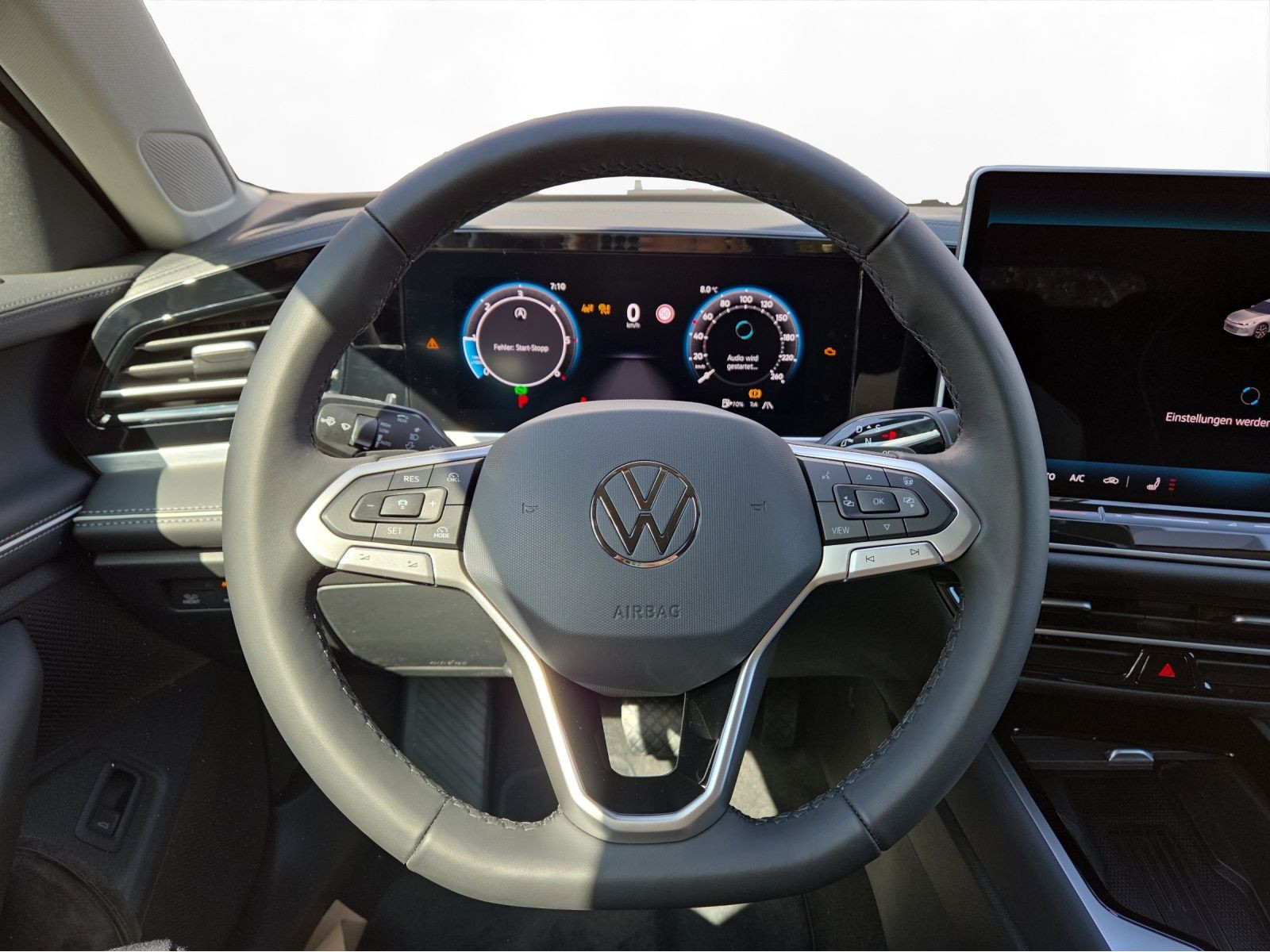 Volkswagen - Passat_8