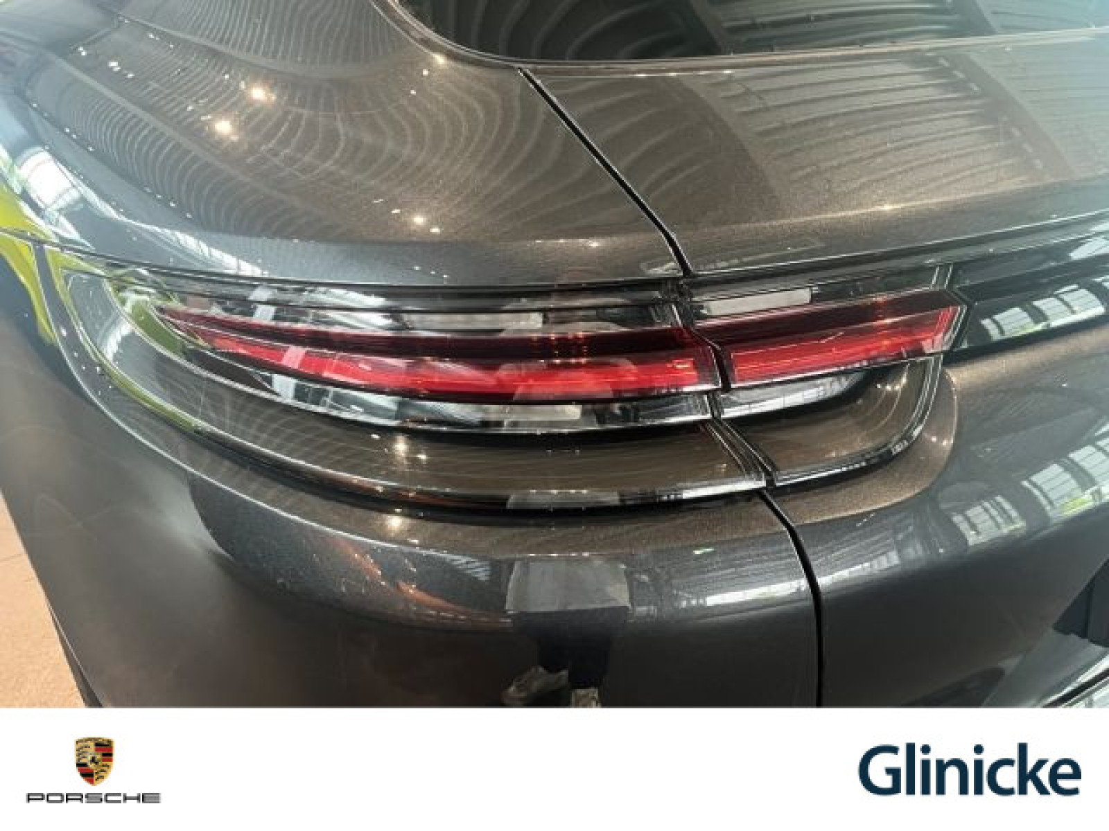 Porsche - Panamera_16