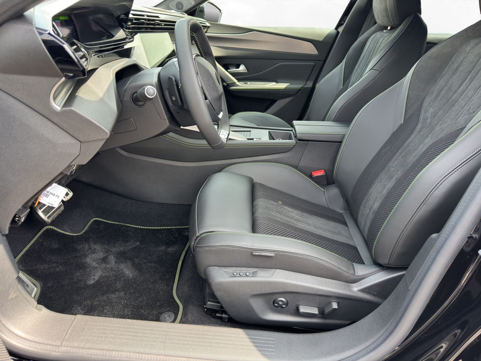 Peugeot - 308_11