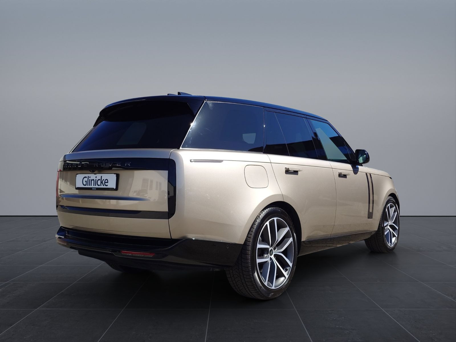 Land Rover - Range Rover_2