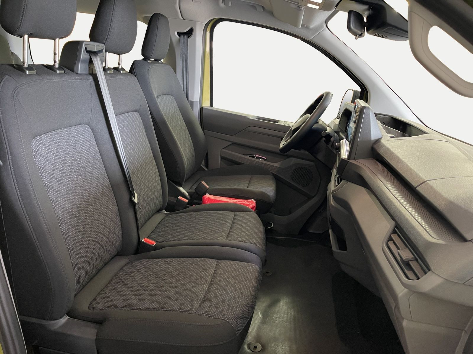 Volkswagen - Transporter Kombi_10