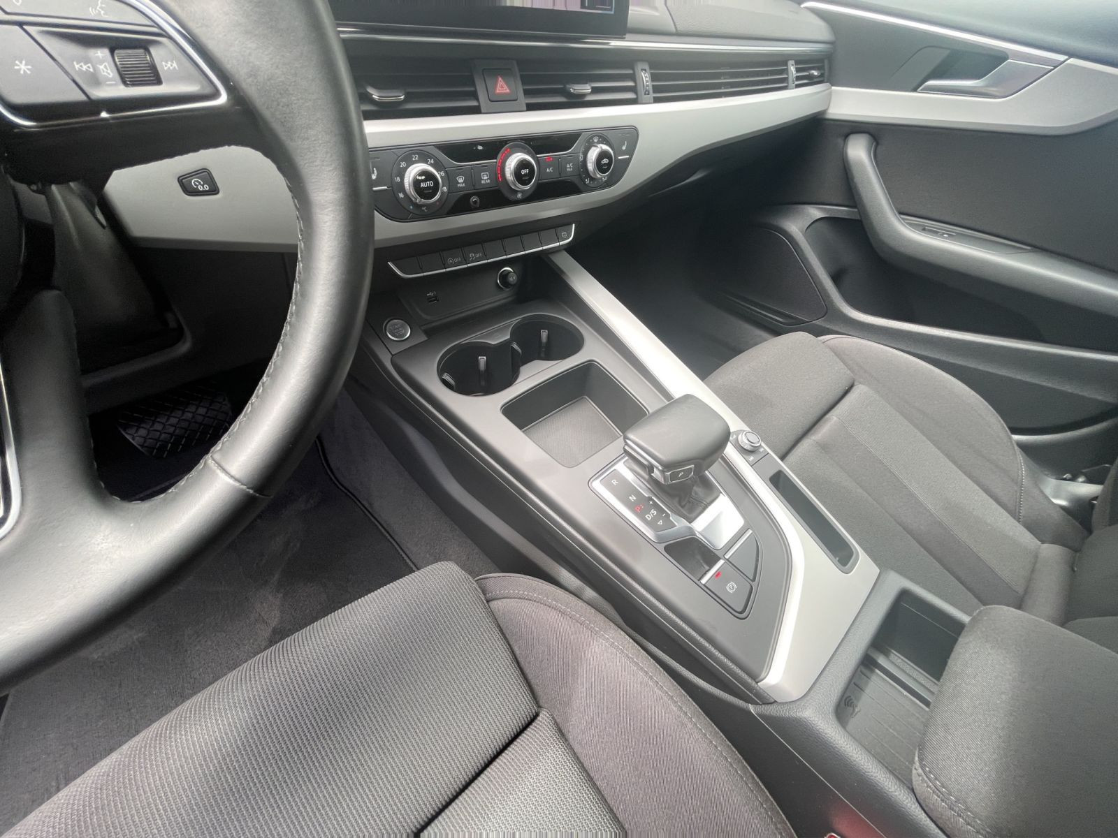 Audi - A4 Avant_13